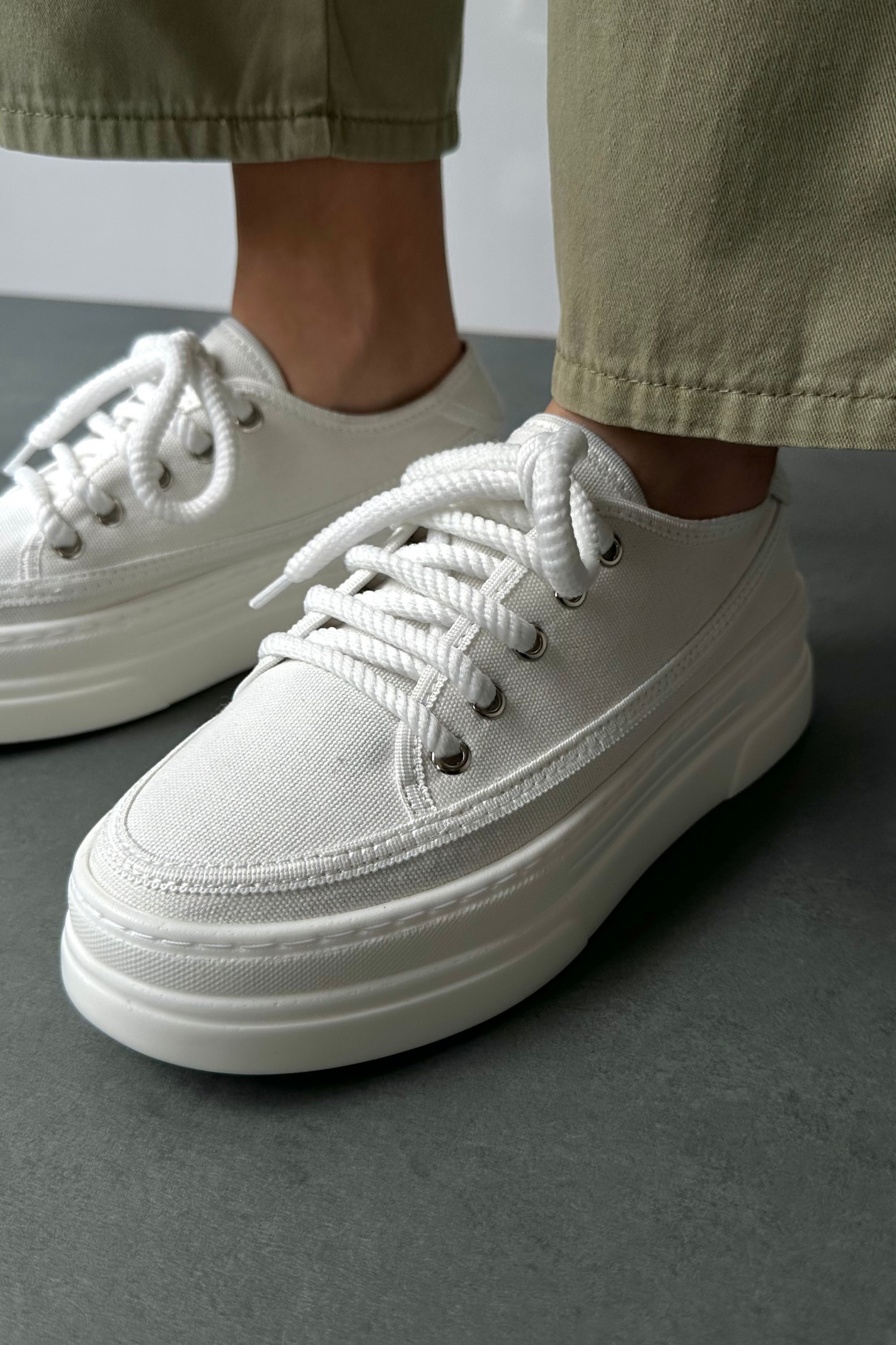 Kadın Spor Ayakkabı BEYAZ KETEN