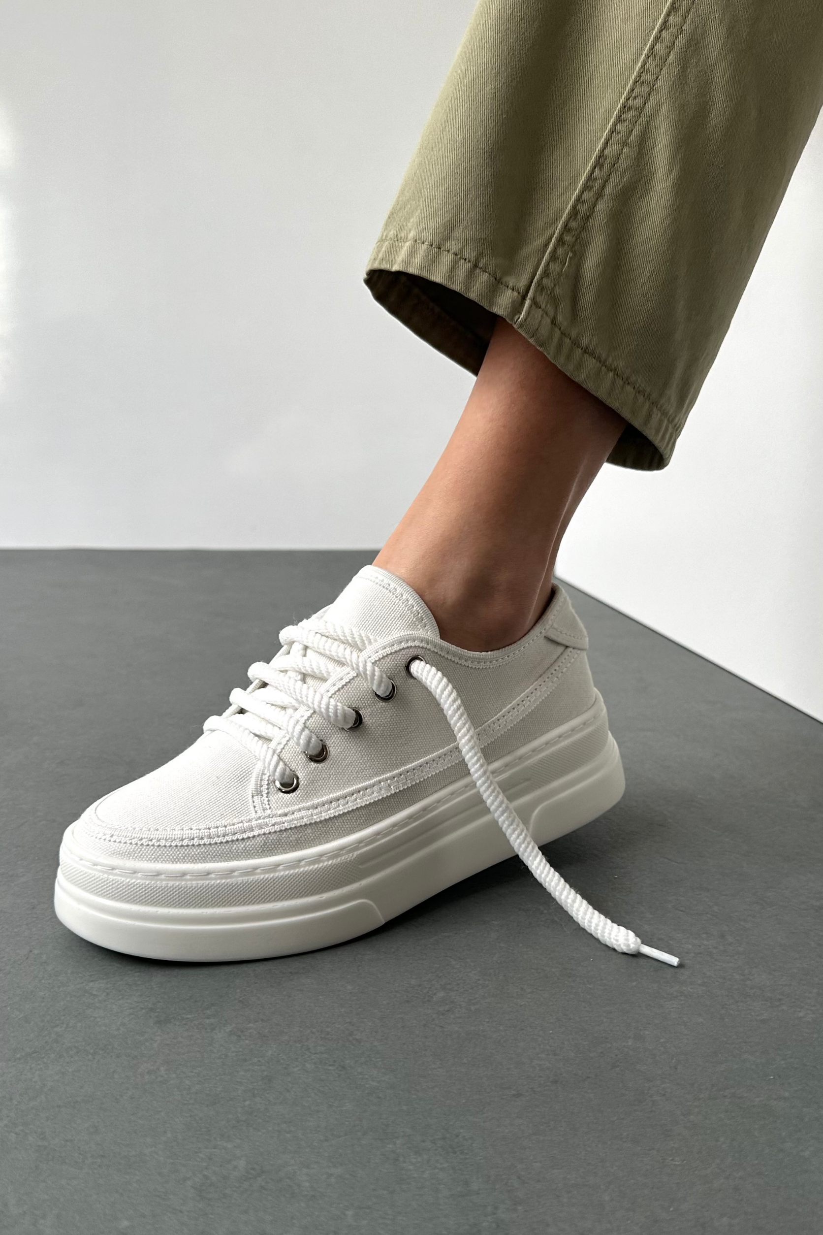 Kadın Spor Ayakkabı BEYAZ KETEN