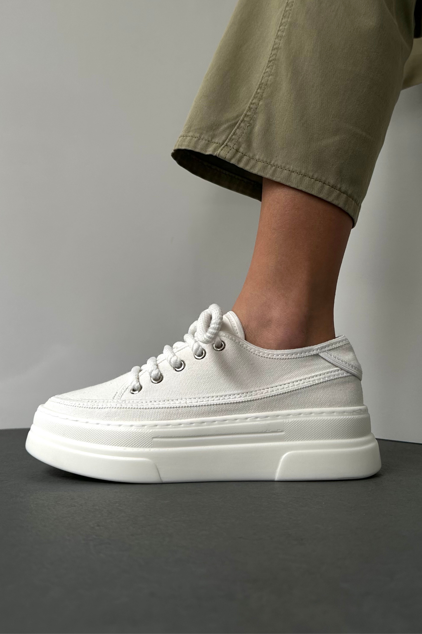 Kadın Spor Ayakkabı BEYAZ KETEN