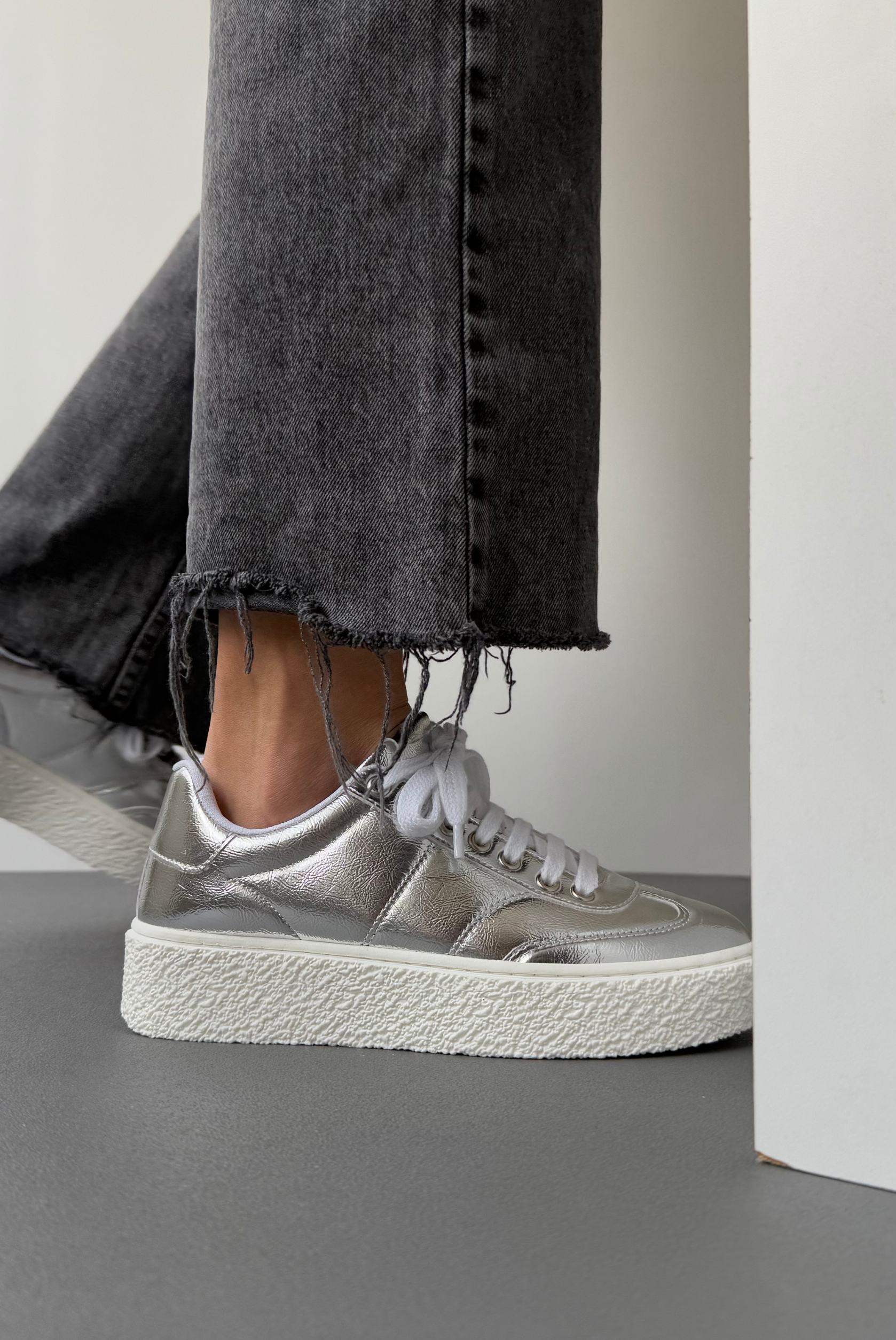 Kadın Spor Ayakkabı GÜMÜŞ