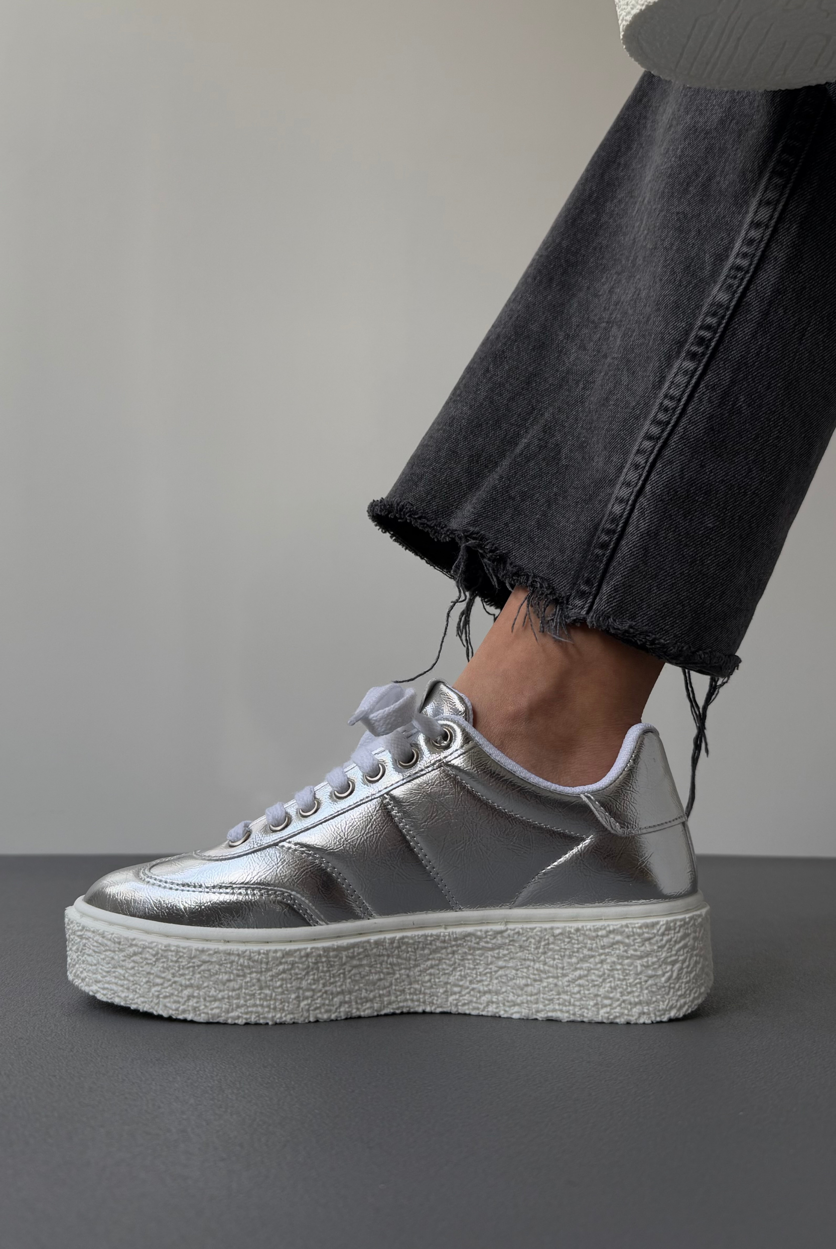 Kadın Spor Ayakkabı GÜMÜŞ