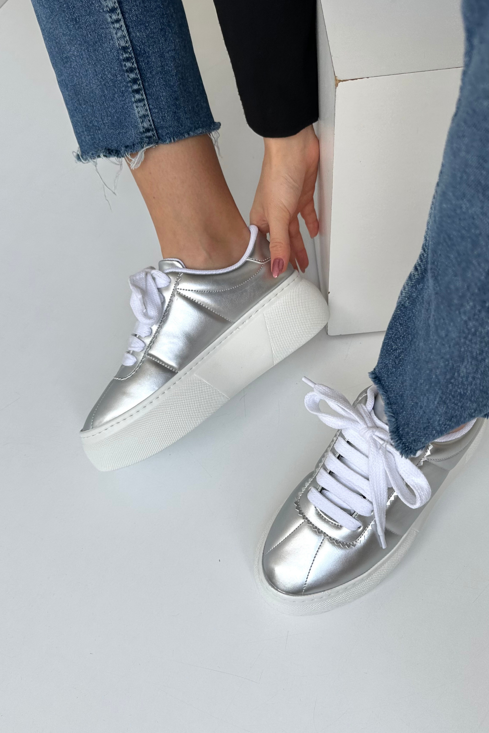 Kadın Spor Ayakkabı GÜMÜŞ