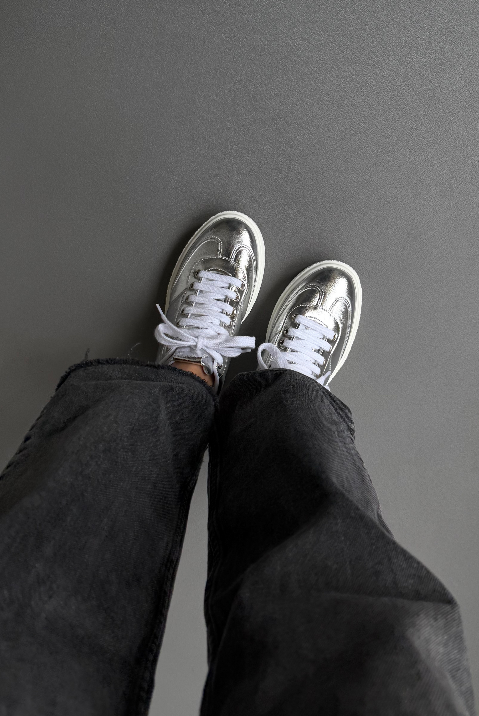 Kadın Spor Ayakkabı GÜMÜŞ