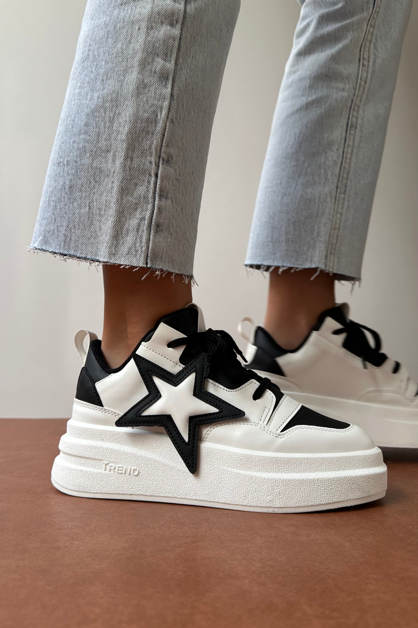 Kadın Spor Ayakkabı SİYAH BEYAZ