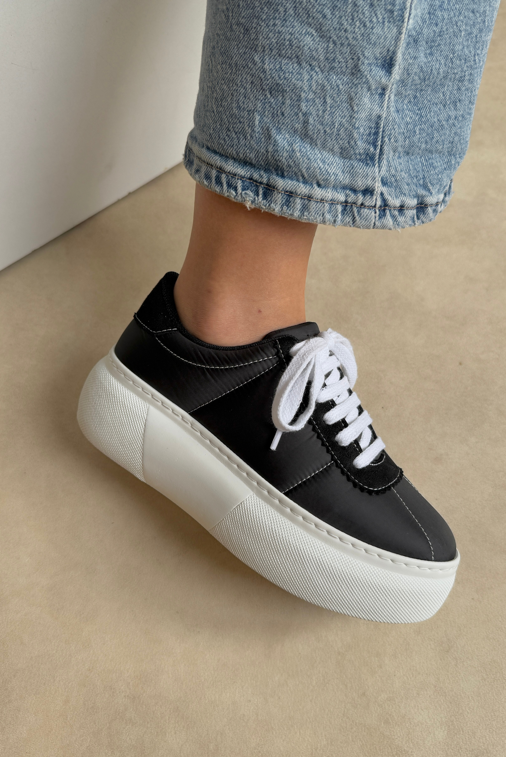 Kadın Spor Ayakkabı SİYAH