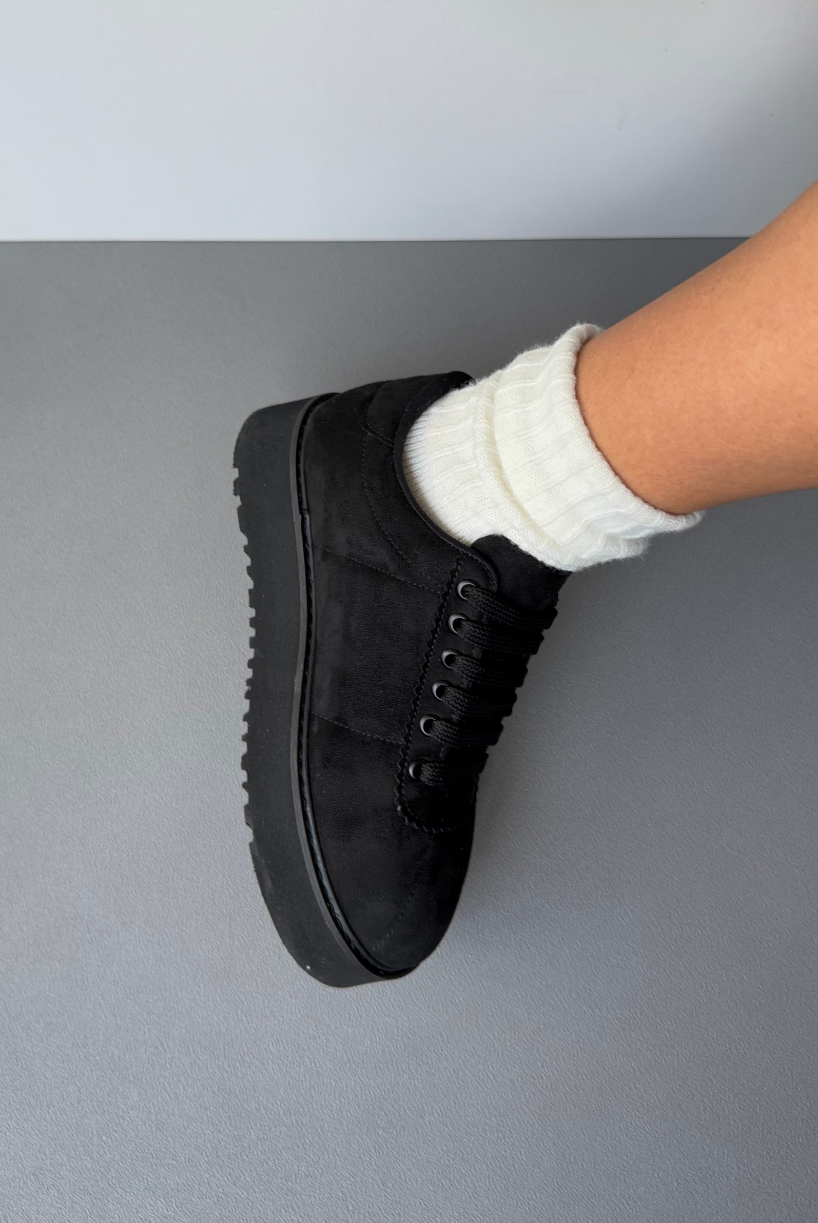 Kadın Spor Ayakkabı SİYAH SÜET