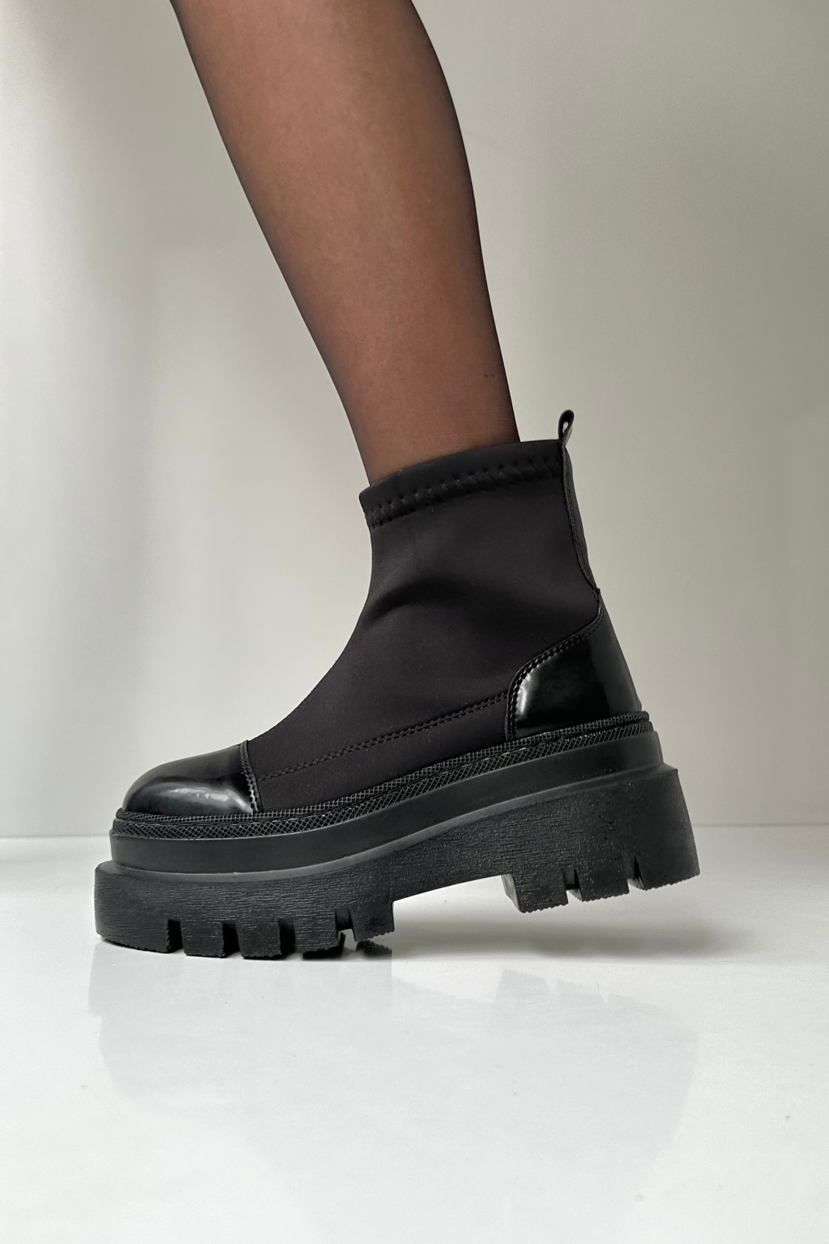 Kadın Streç Bot SİYAH