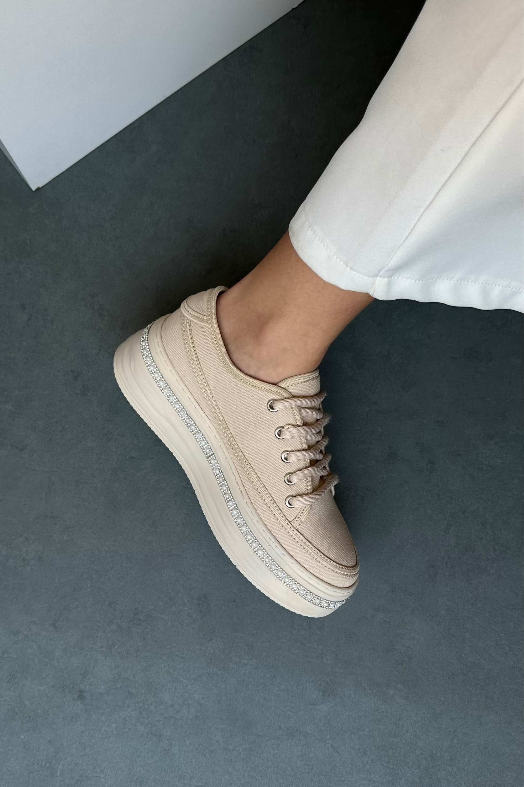 Kadın Taşlı Spor Ayakkabı BEJ KETEN