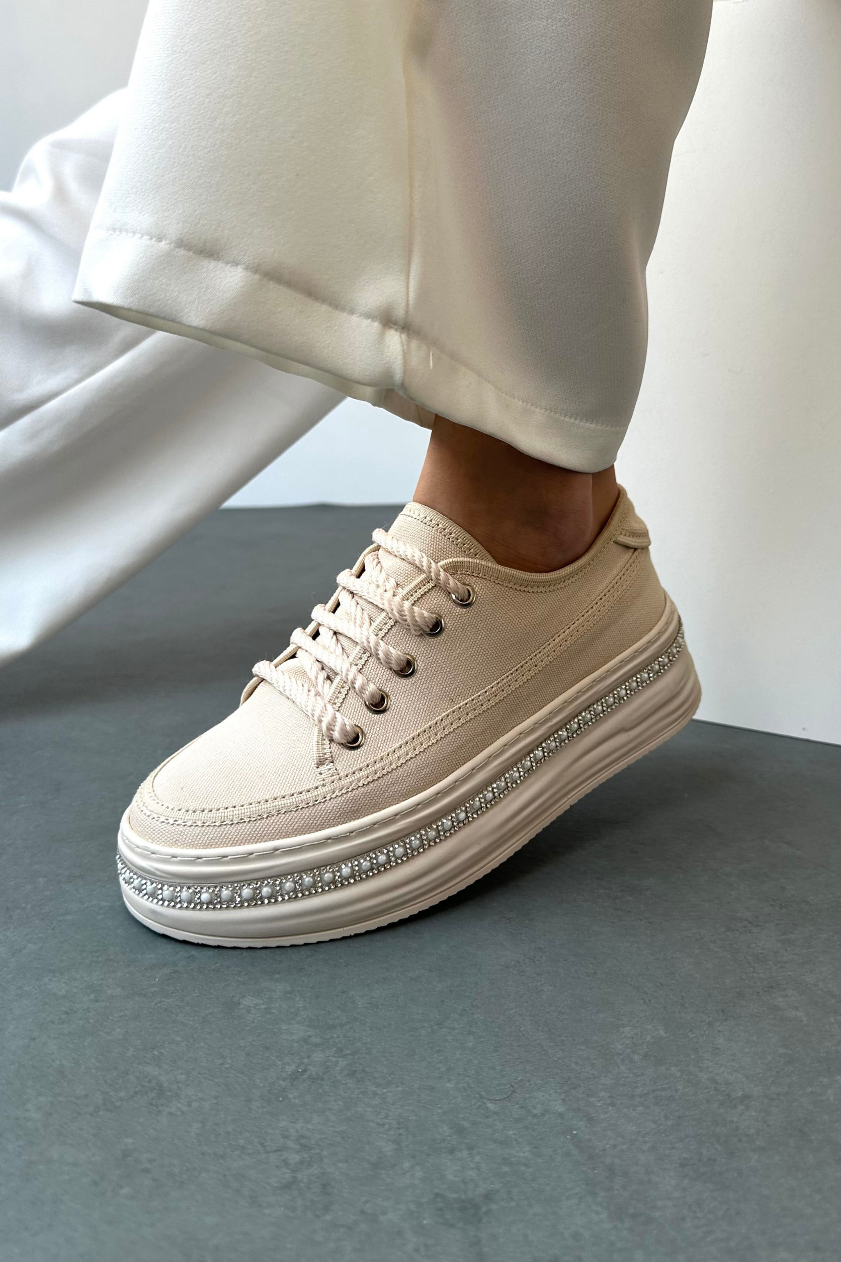 Kadın Taşlı Spor Ayakkabı BEJ KETEN