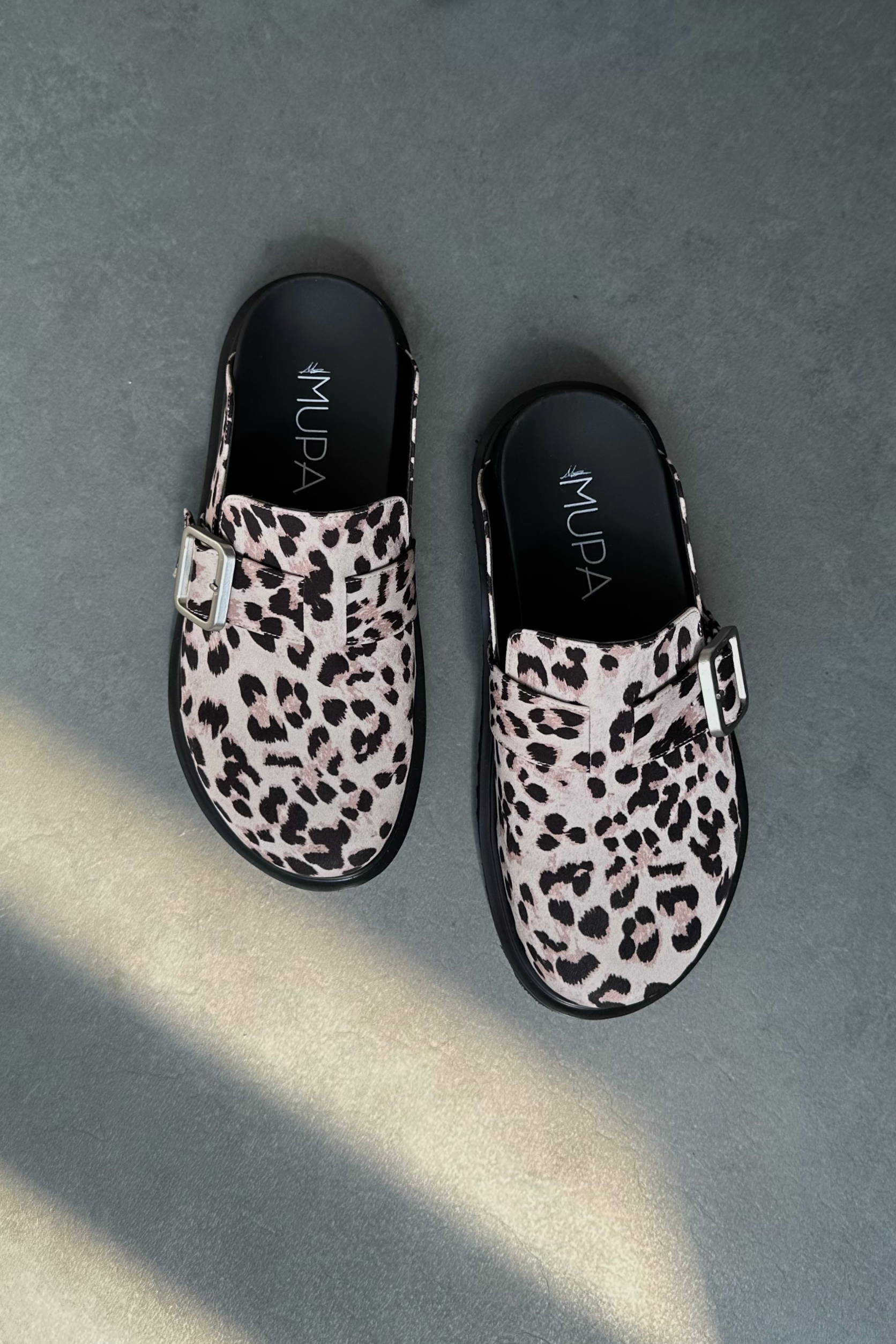 Kadın Terlik BEJ LEOPAR