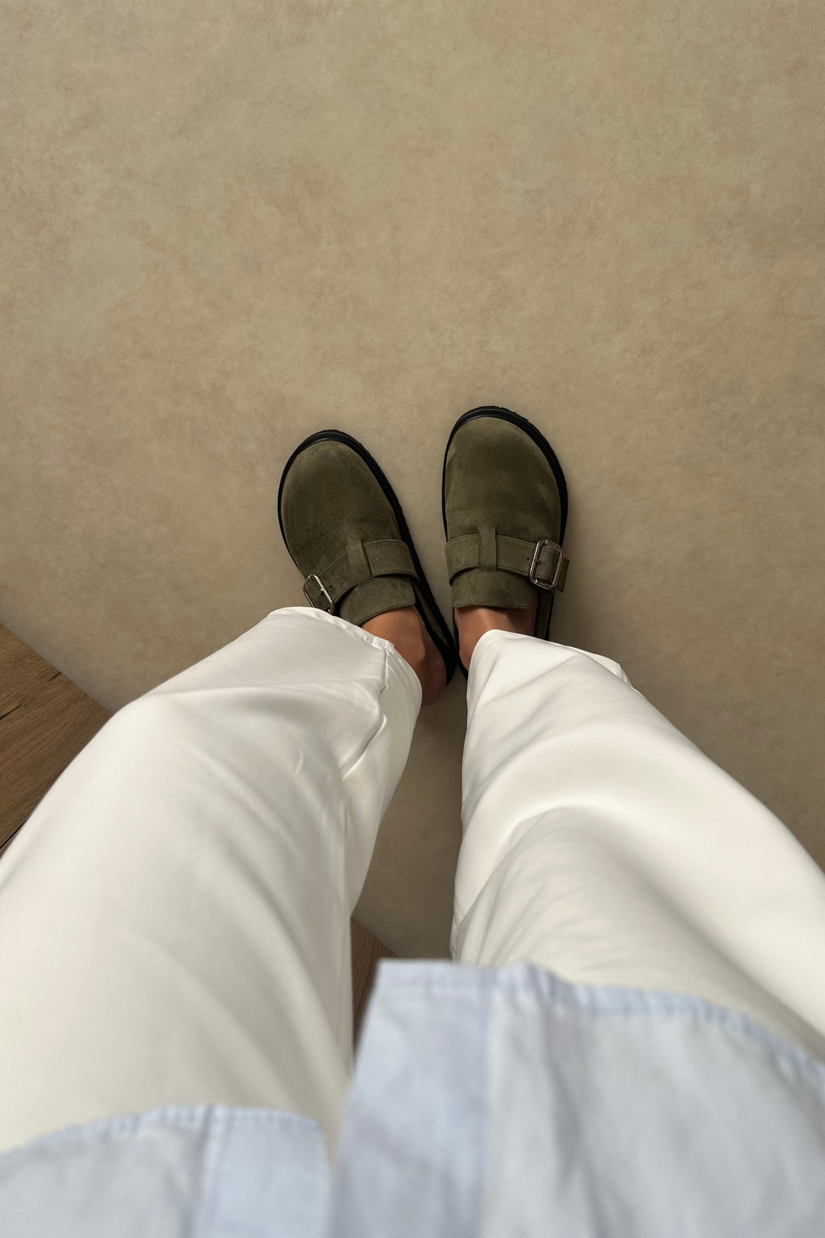 Kadın Terlik HAKİ SÜET