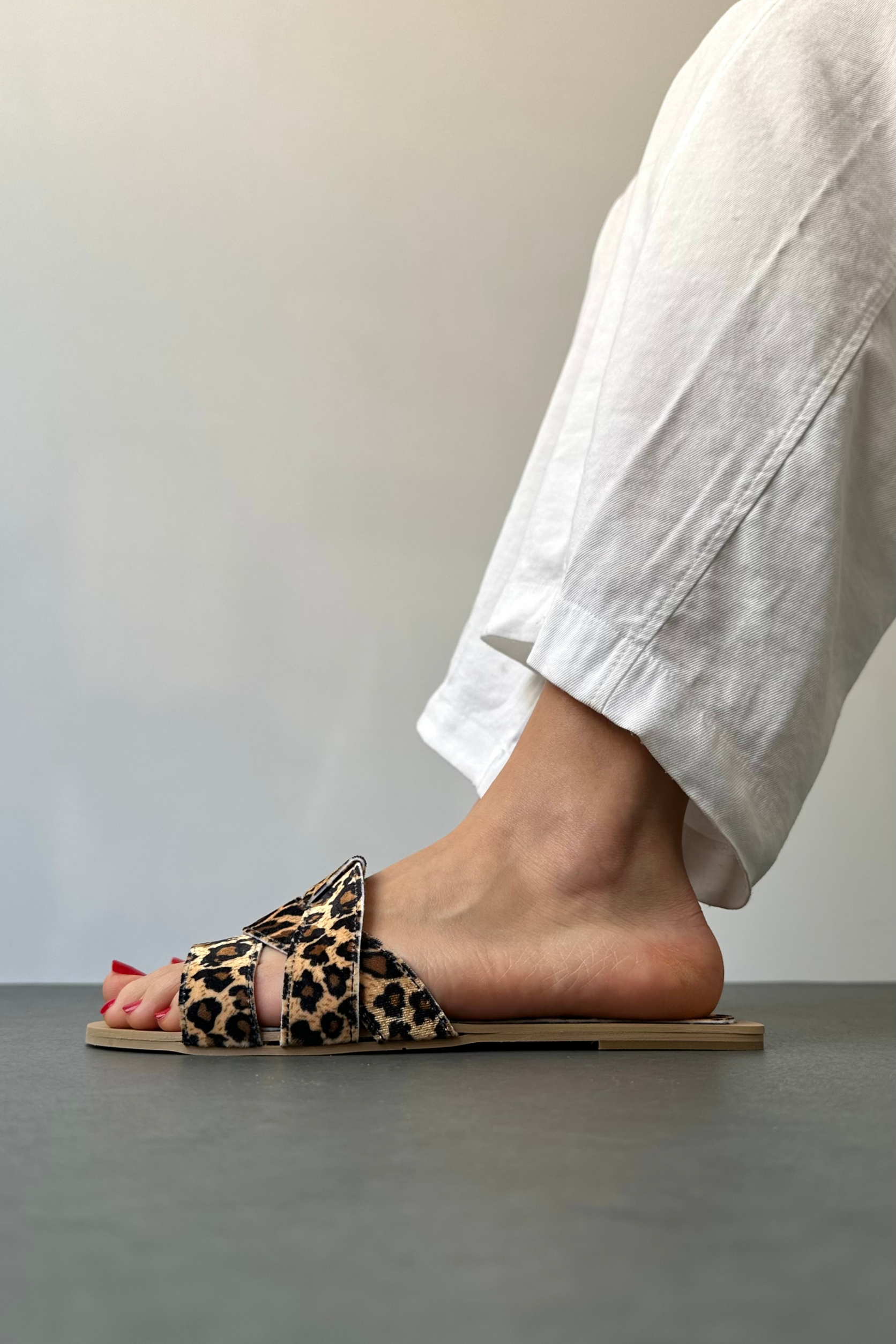 Kadın Terlik LEOPAR