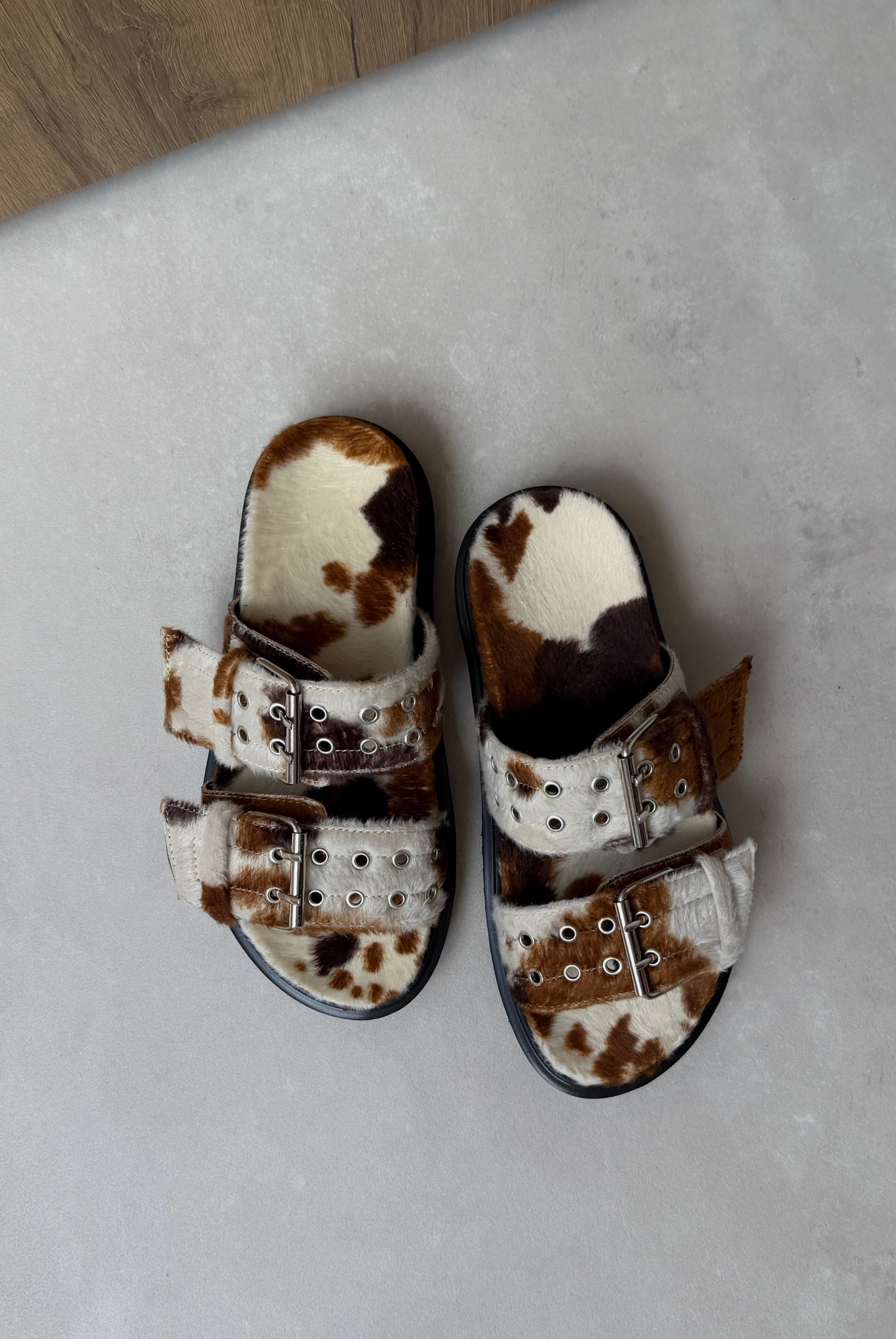 Kadın Terlik MİLKA