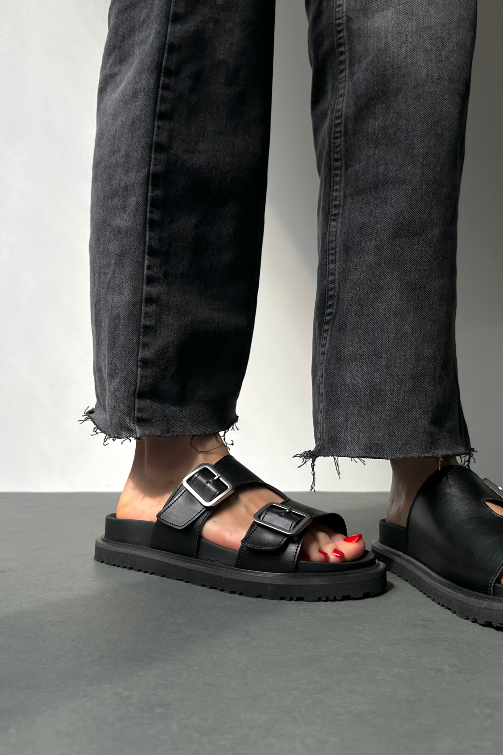 Kadın Terlik SİYAH