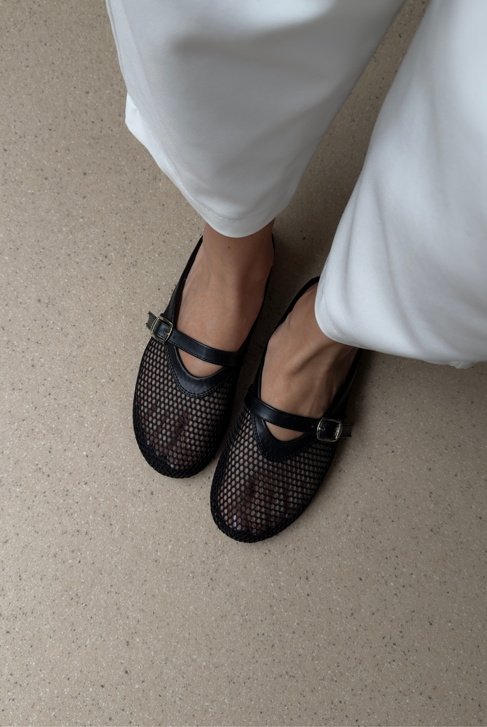 Kadın Terlik SİYAH