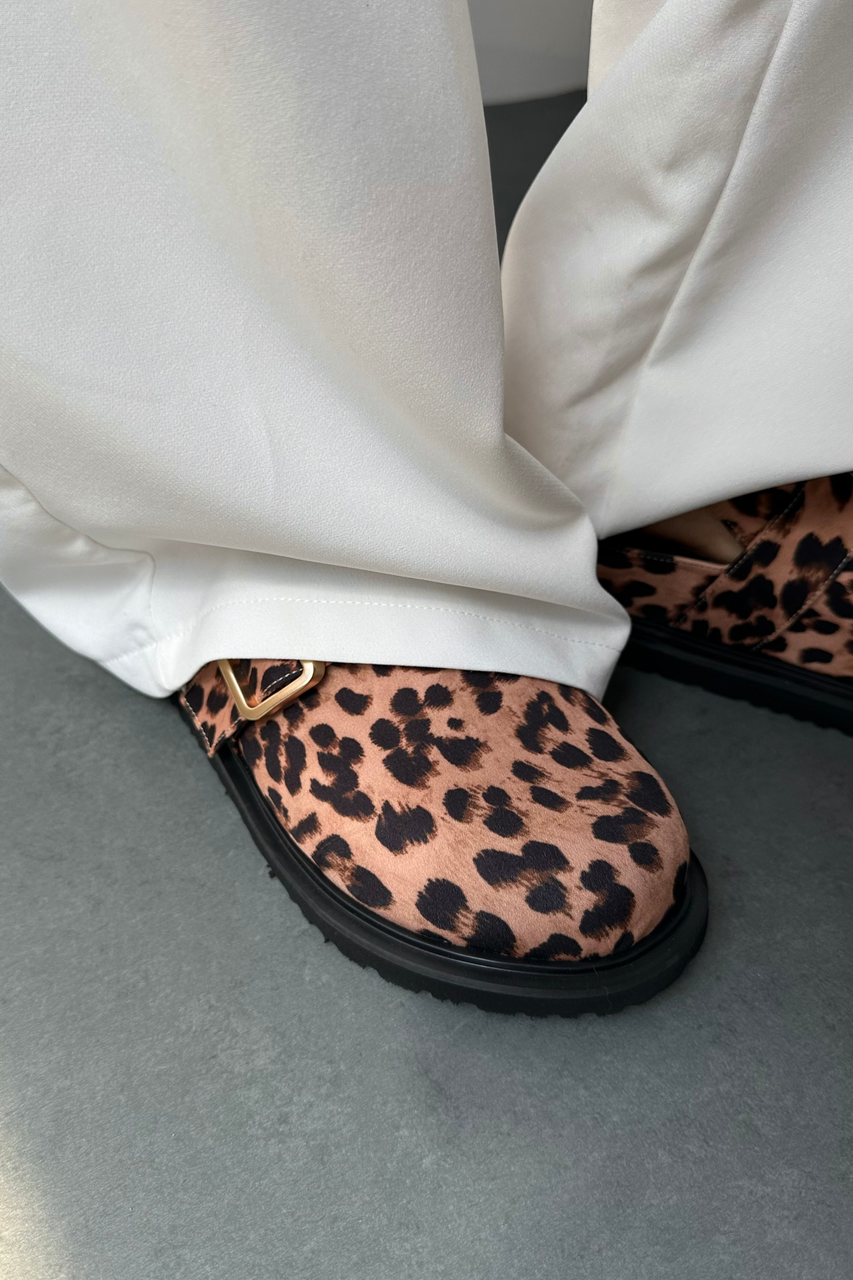 Kadın Terlik TABA LEOPAR