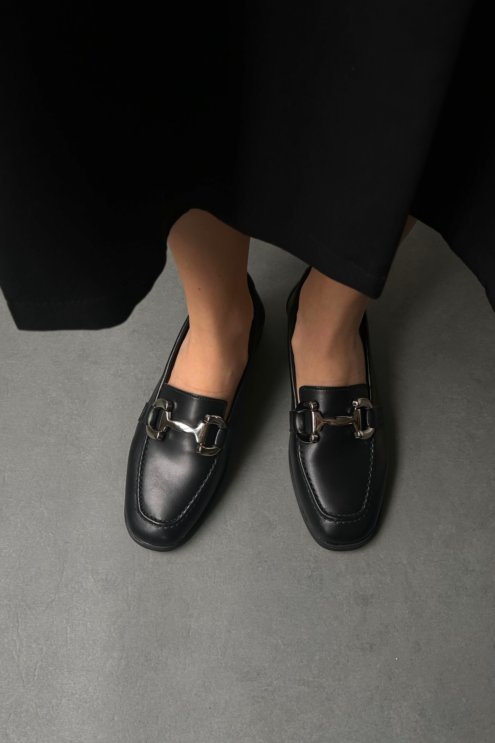 Kadın Tokalı Loafer SİYAH