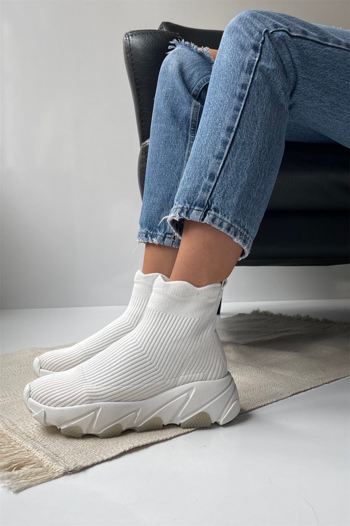 Kadın Triko Bot BEYAZ