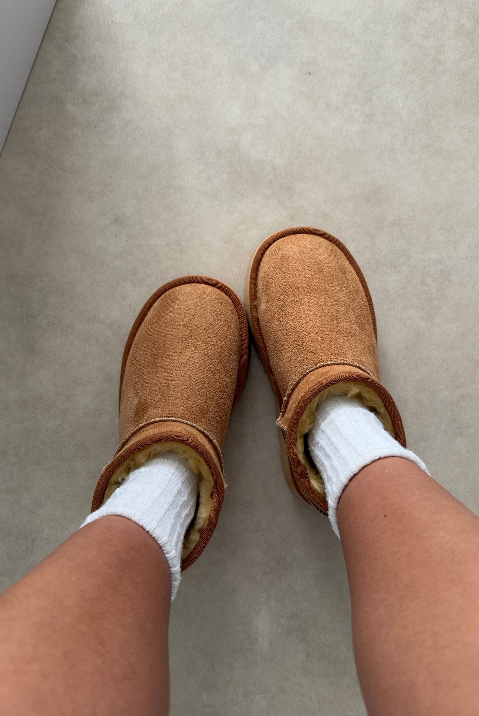 Mini İçi Kürklü Kalın Tabanlı TABA