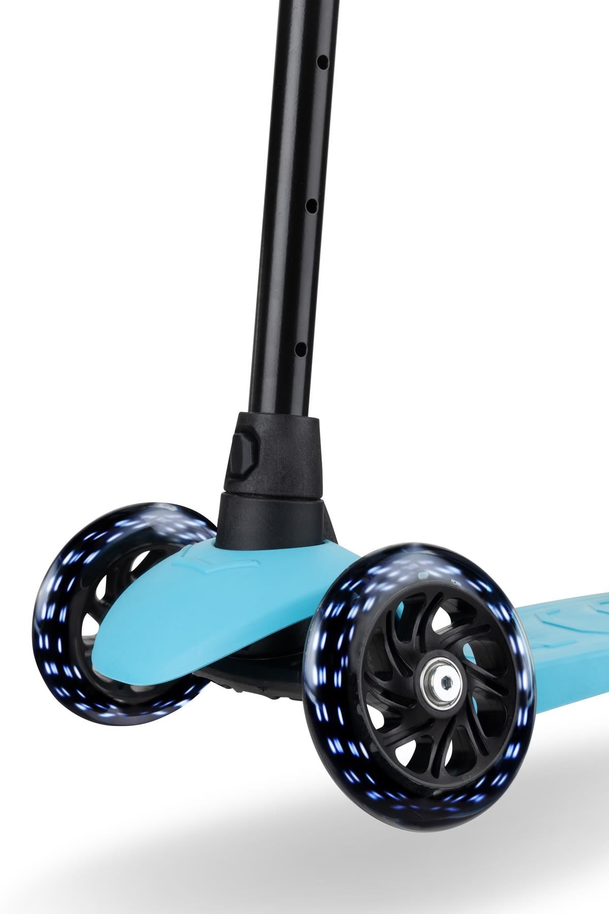 Wellgro Işıklı 3 Tekerli Yükseklik Ayarlı Scooter, Mavi