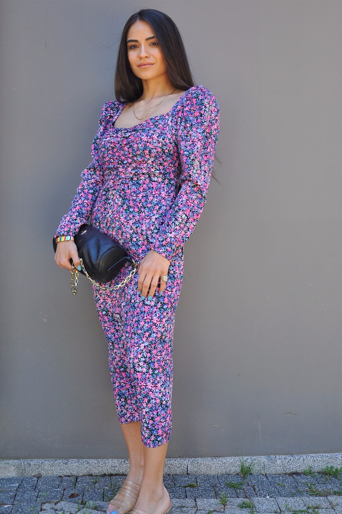 Pembe Çiçekli Midi Elbise