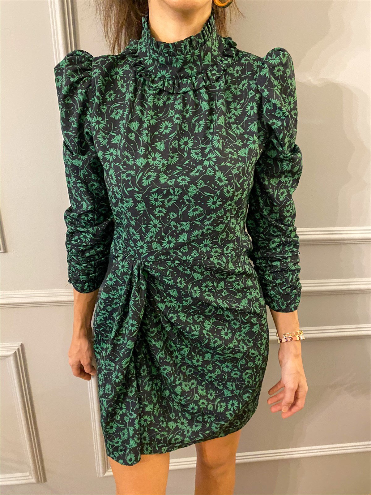 Siyah Çiçekli Drapeli Elbise