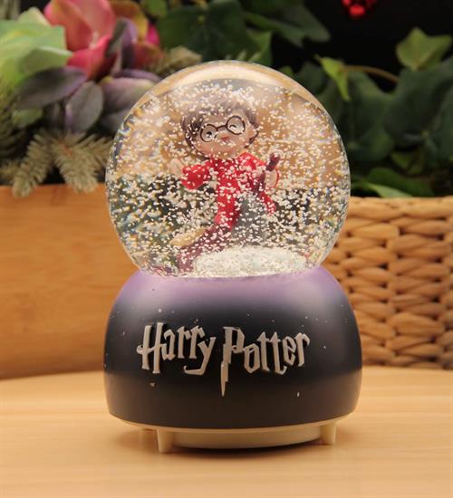 HARRY POTTER Kar Motorlu, Işıklı ve Müzikli Mega Boy Kar Küresi