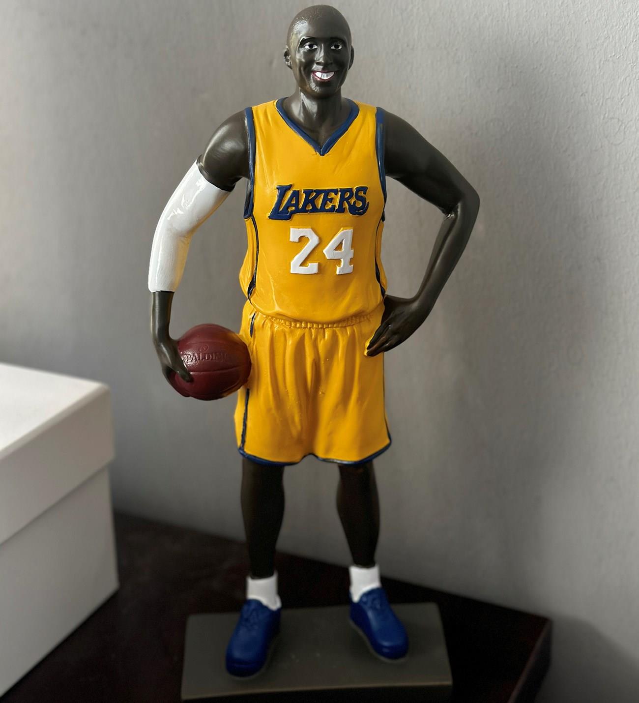 KOBE BRYANT Lakers 24 Efsane Mega Boy Basketbol Biblosu