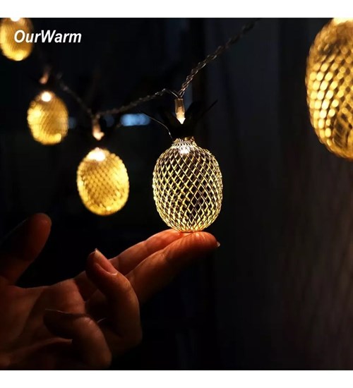 Led Işıklı Dekoratif Ananaslar
