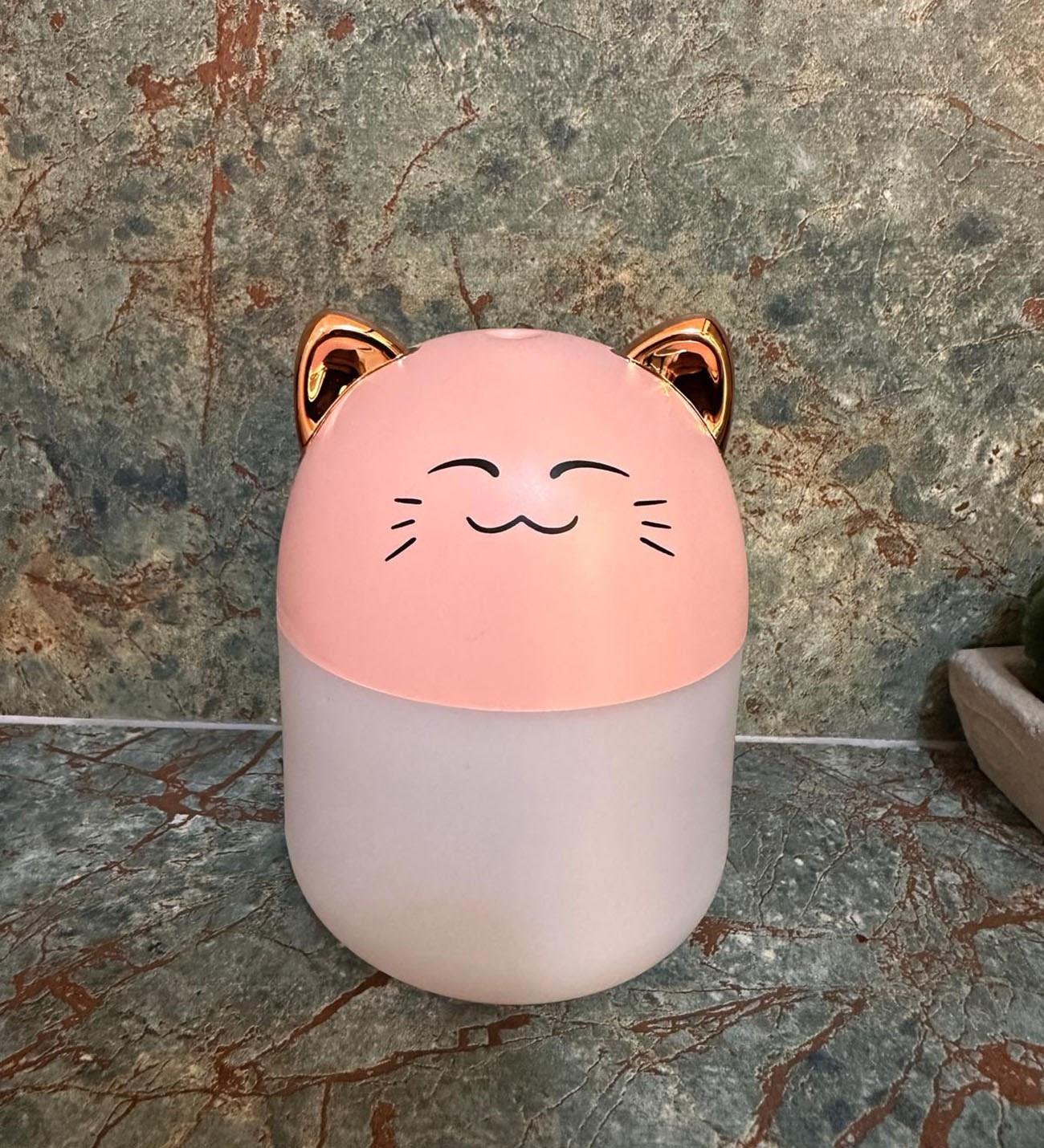 Led Işıklı Hava Nemlendiricisi Kedi Tasarımlı Buhar Makinesi - PEMBE Kısık Gözlü KEDİ