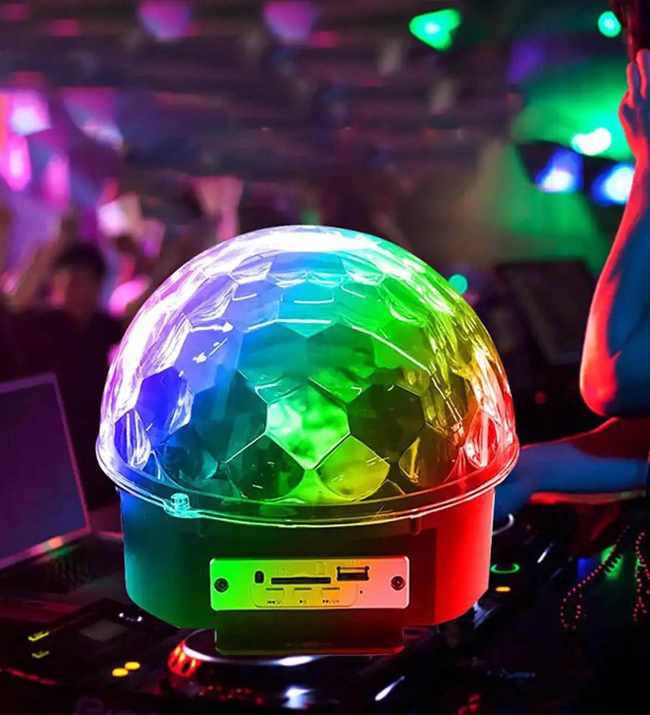Uzaktan Kumandalı Kristal Disko Led Işıklı ve Hapörlörlü RGB Led Işık