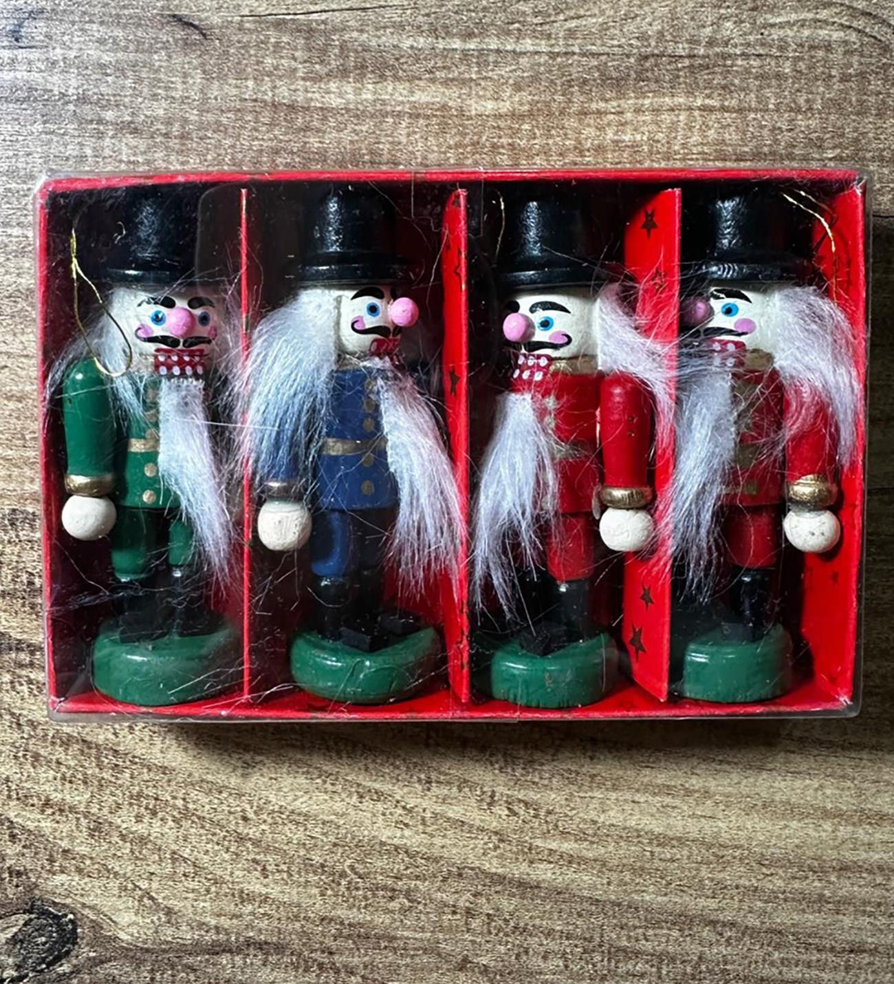 Yılbaşı Noel Süsleme 4'lü Kurşun Asker Fındıkkıran Ahşap Adam 
