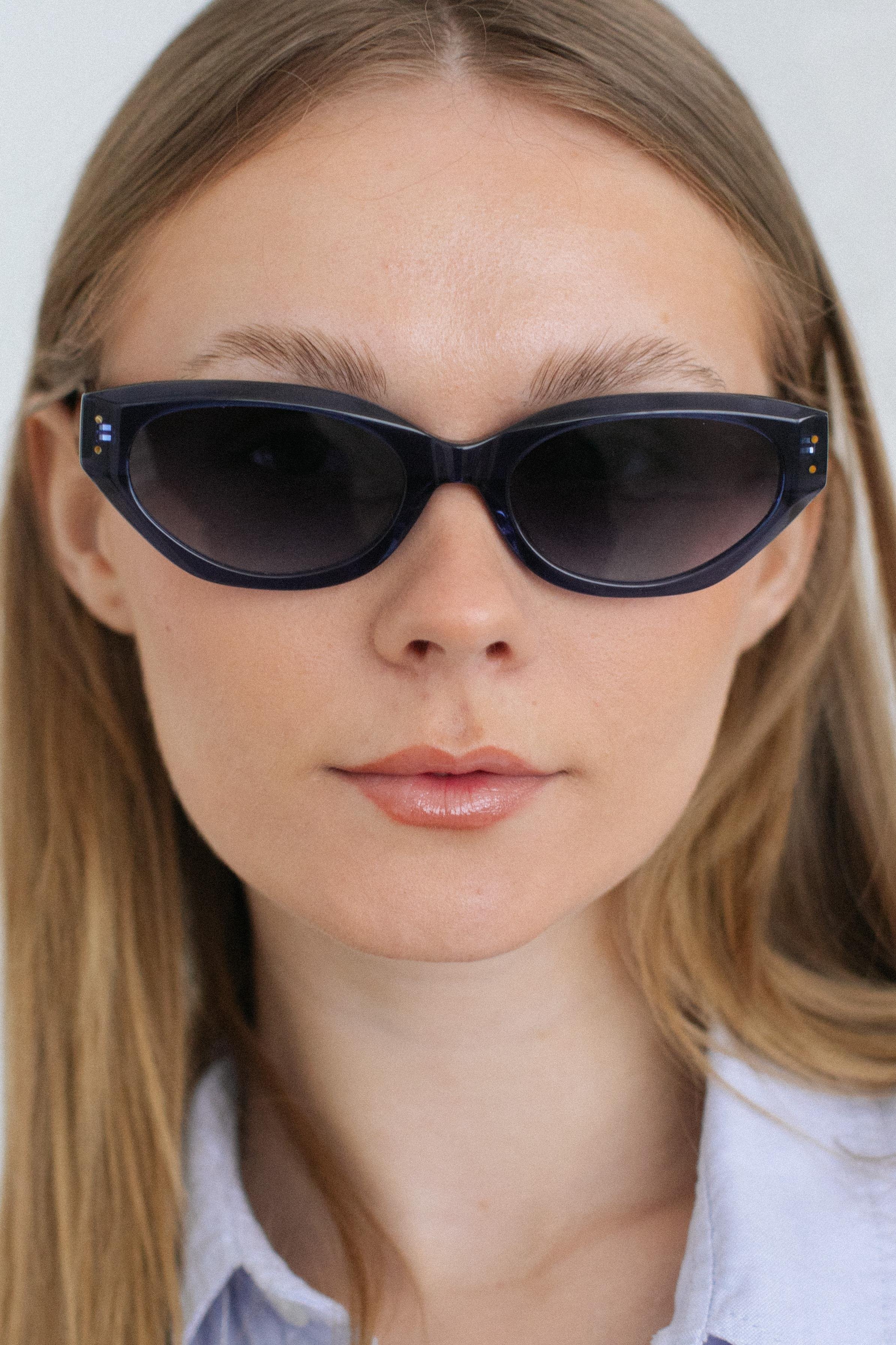 Arild Blue Black Güneş Gözlüğü