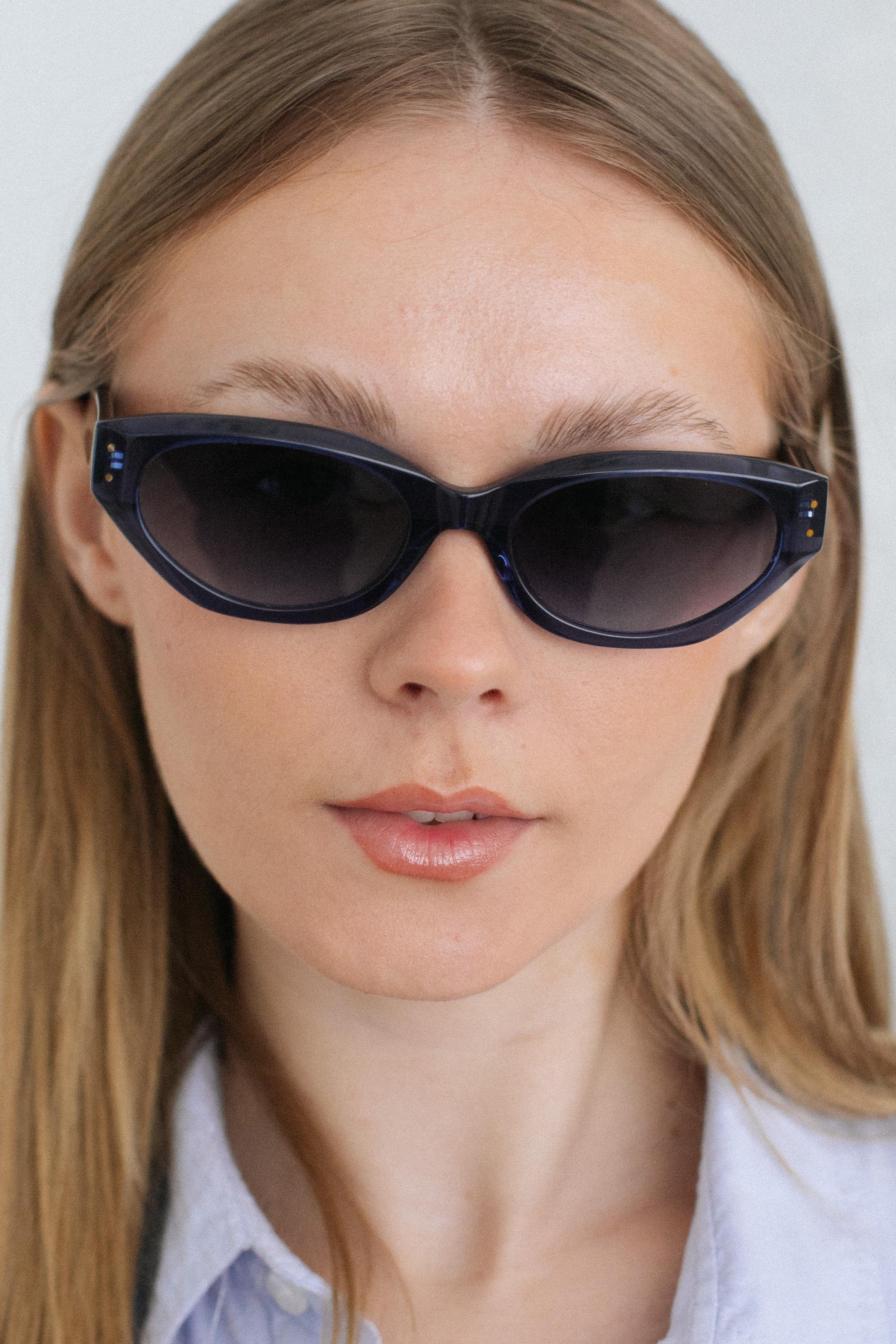 Arild Blue Black Güneş Gözlüğü