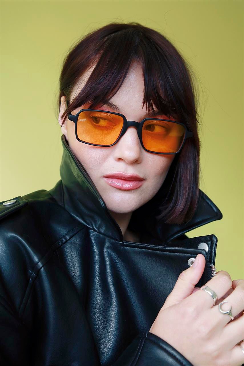 Attachment Black Orange Güneş Gözlüğü