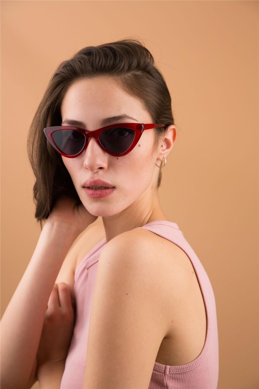 Cat Eye Classic Red Güneş Gözlüğü