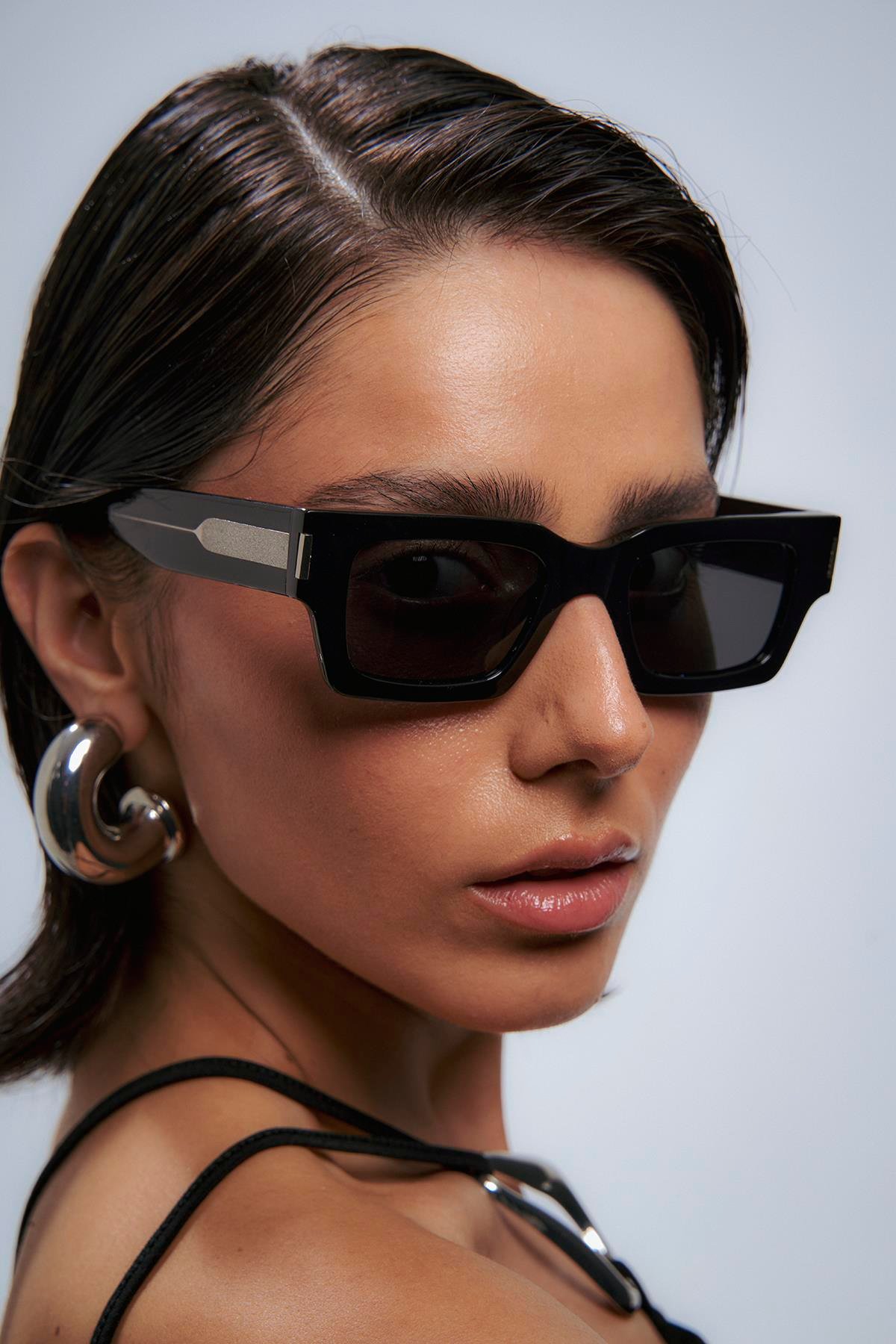 Darlene Black Güneş Gözlüğü