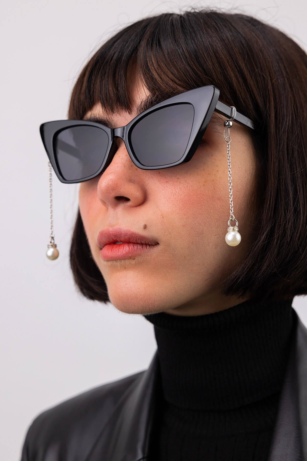 Earring 1 Gözlük Küpesi