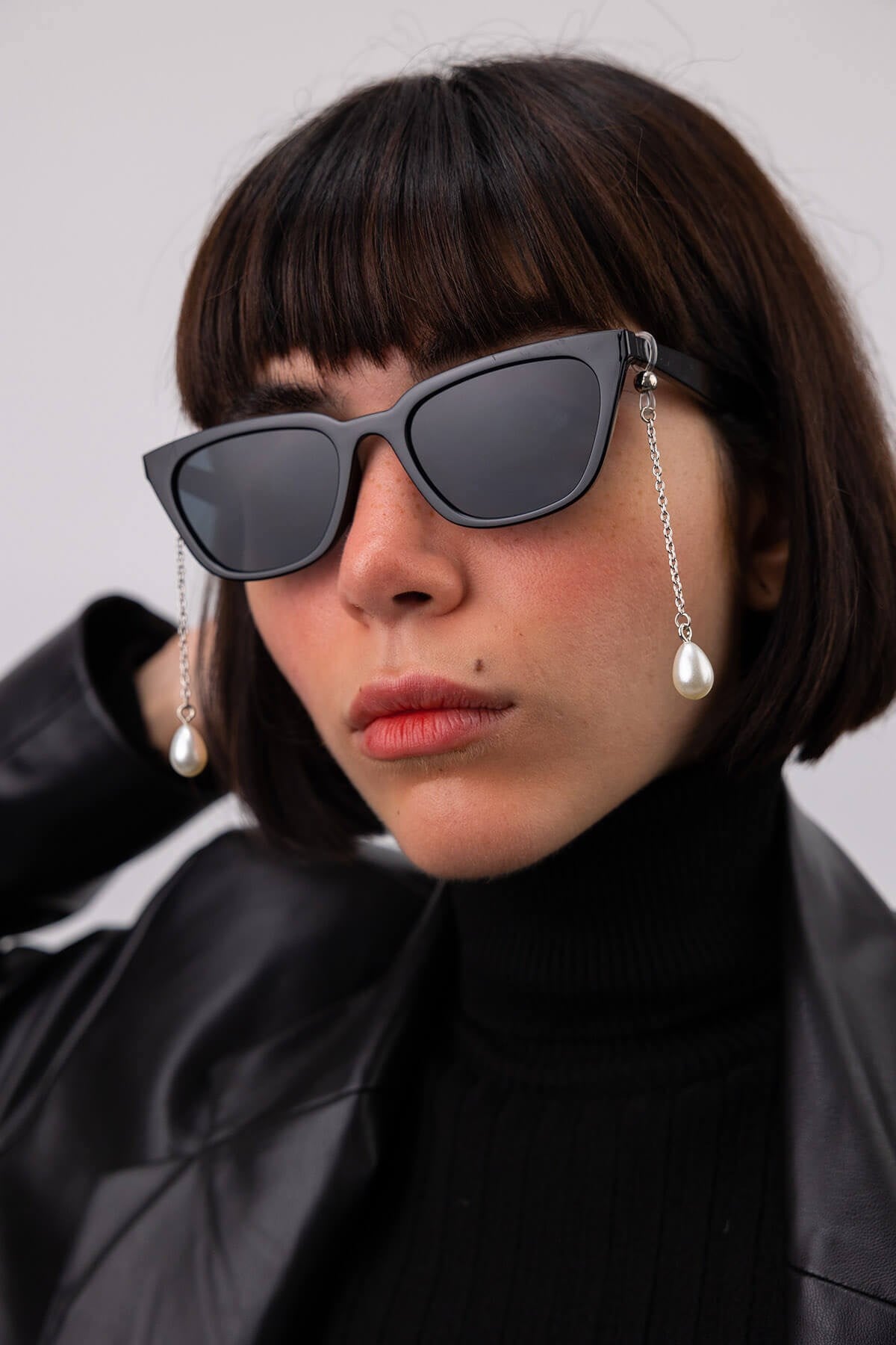 Earring 2 Gözlük Küpesi