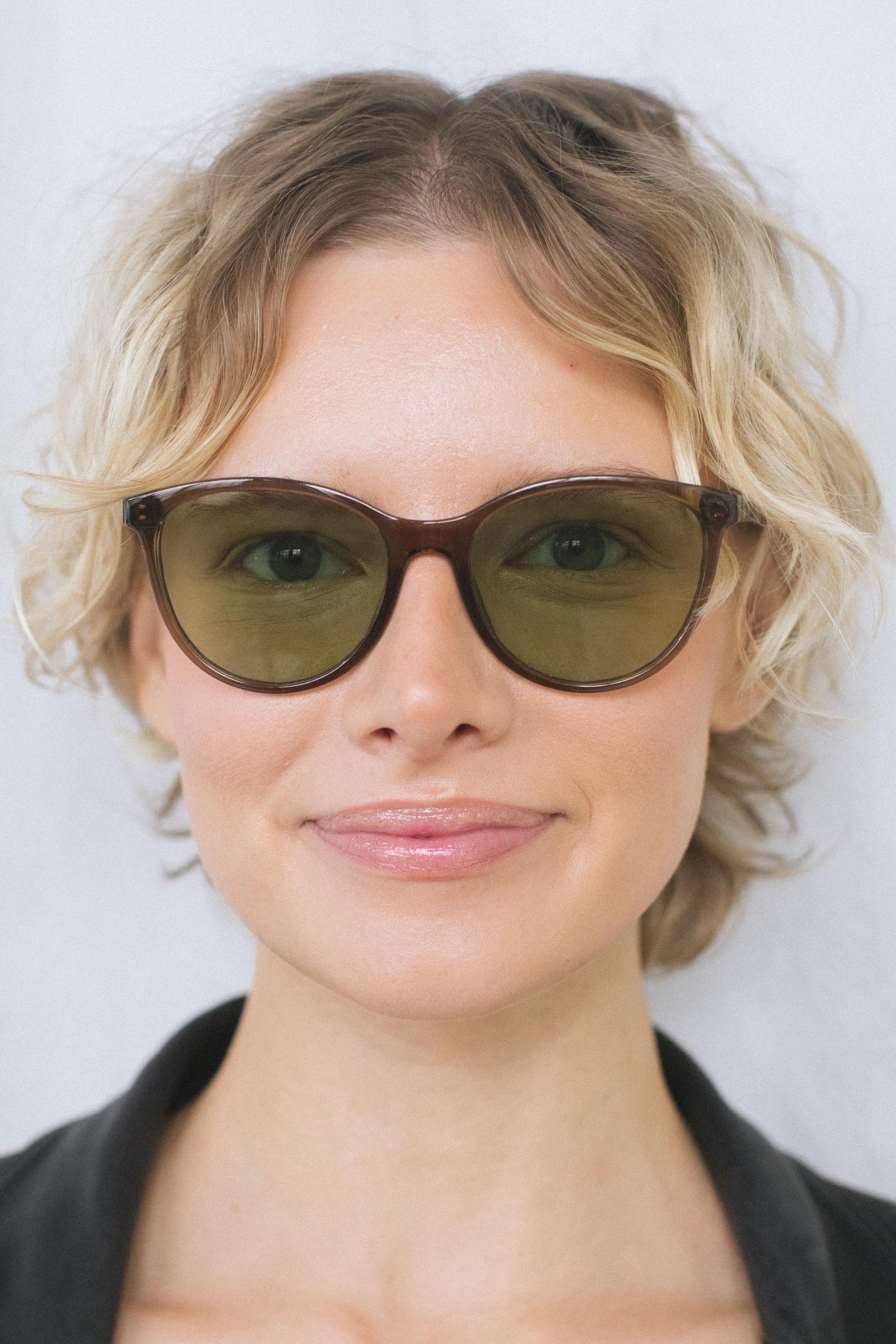 Eleanor Smoke Olive Güneş Gözlüğü