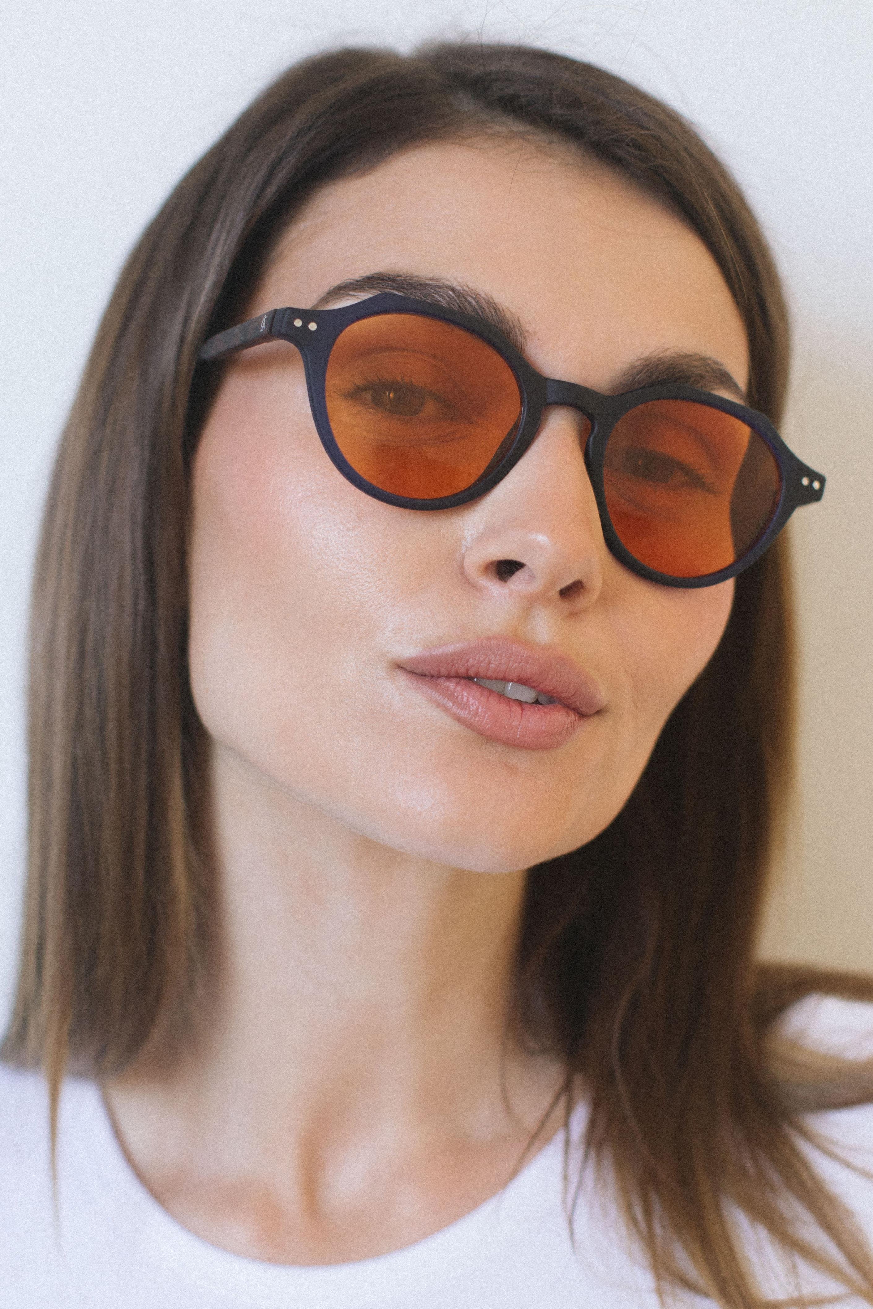 Eline Matt Navy Orange Güneş Gözlüğü