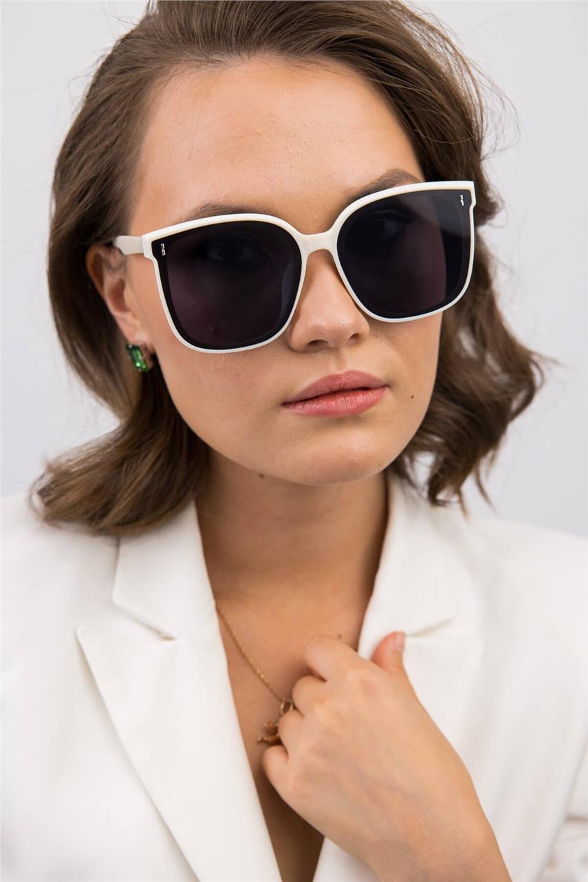 Elodie White Güneş Gözlüğü