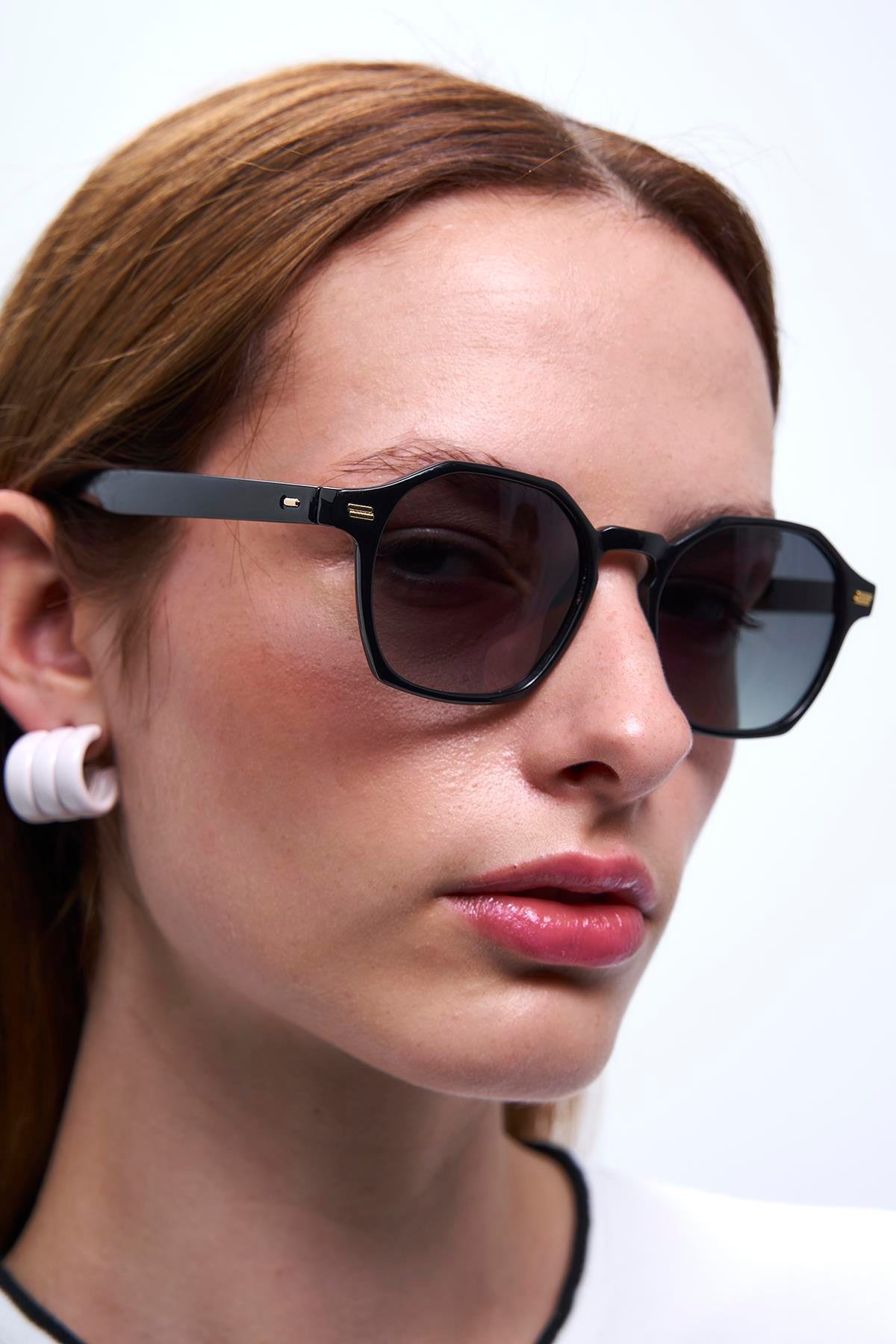 Gratus Black Green Güneş Gözlüğü