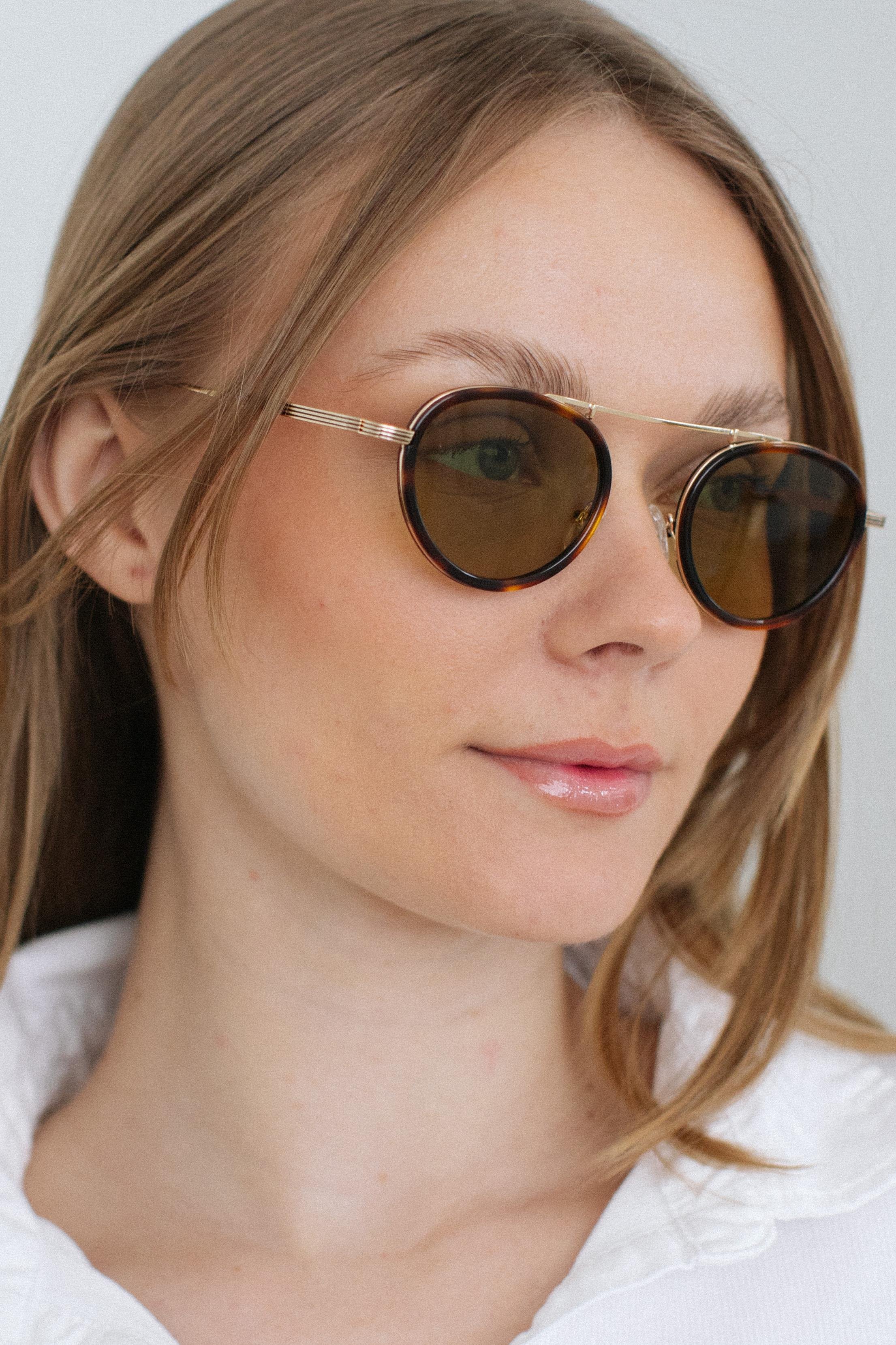 Gunhilda Gold Leopard Green Güneş Gözlüğü