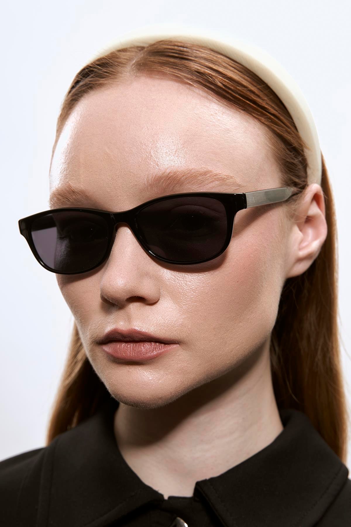 Humla Black Güneş Gözlüğü