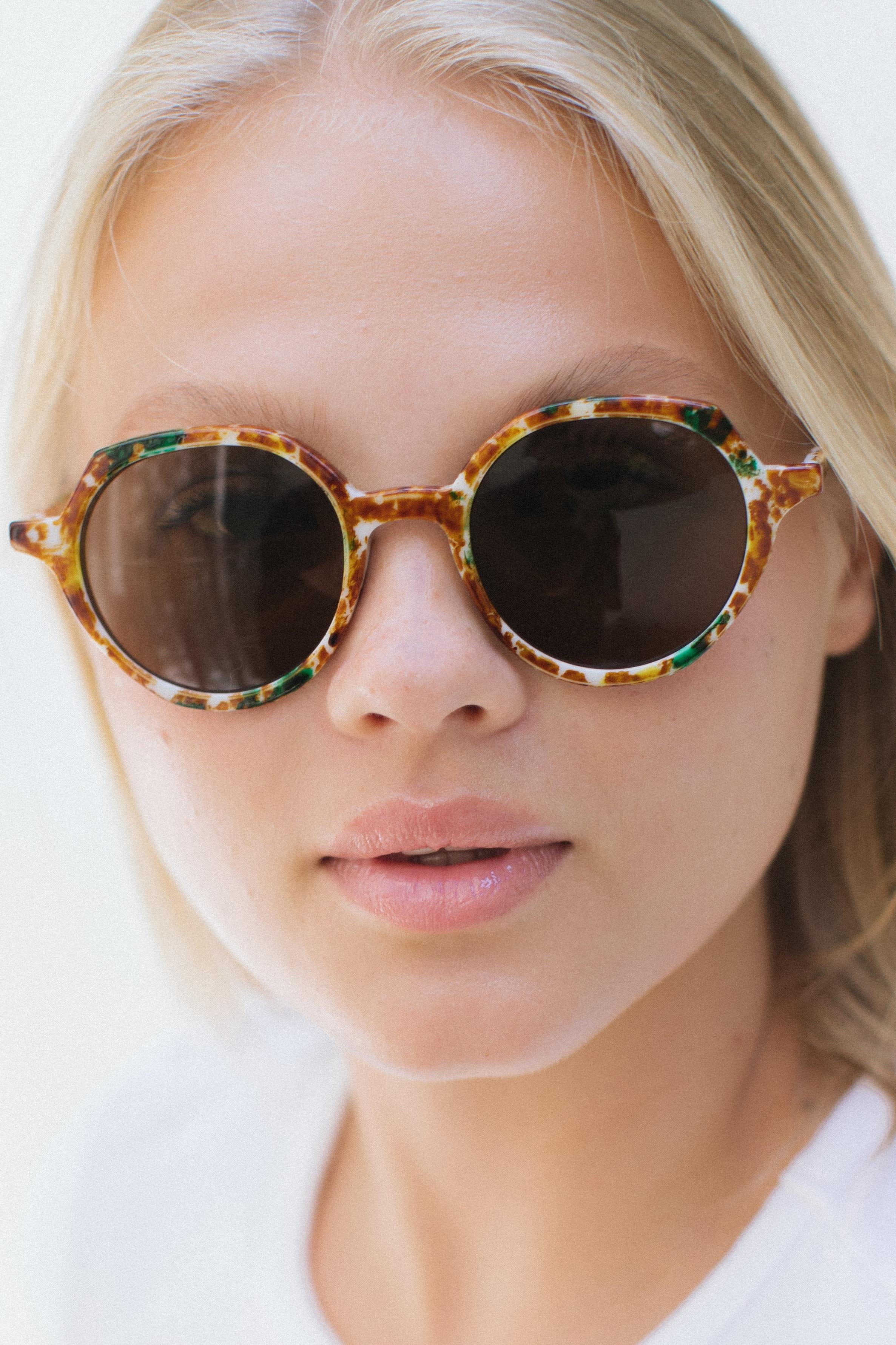 Leylek Multicolor Black Güneş Gözlüğü