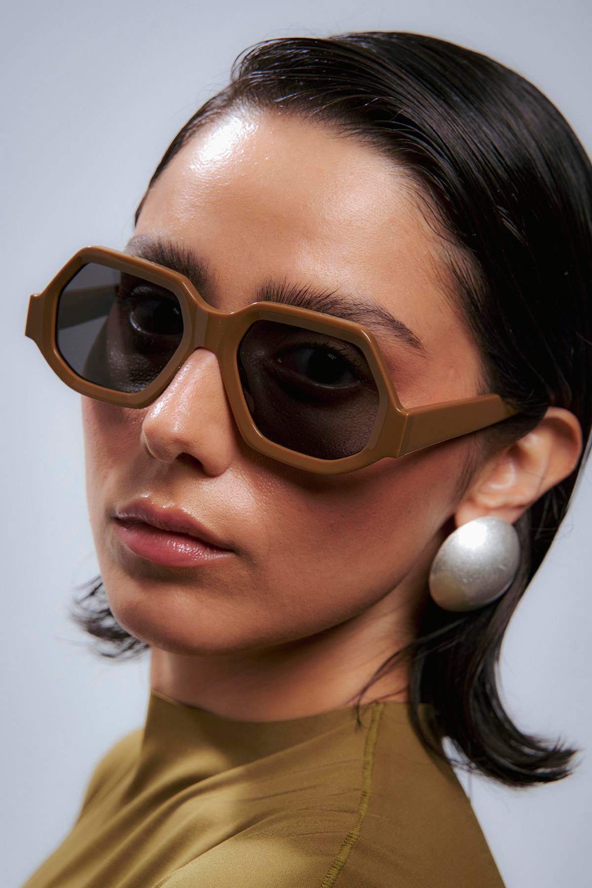 Lunoya Brown Black Güneş Gözlüğü