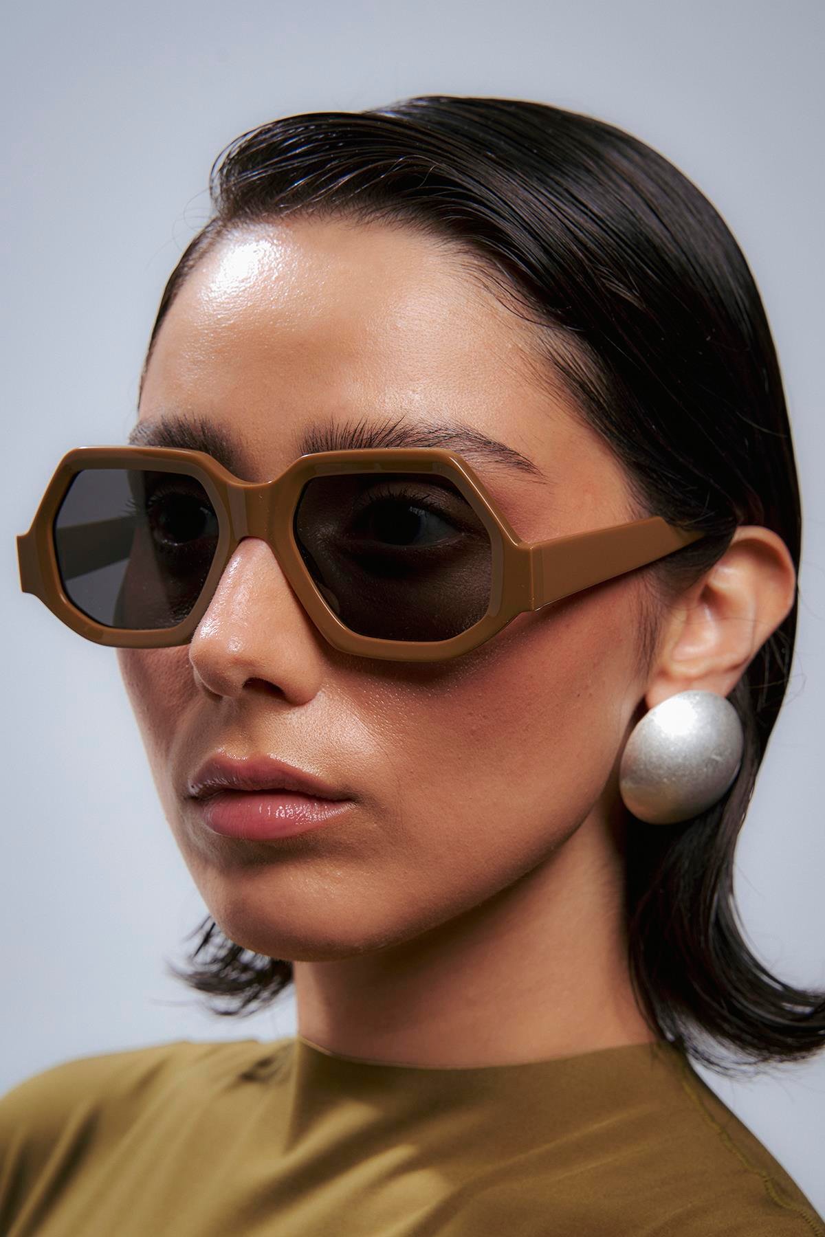 Lunoya Brown Black Güneş Gözlüğü