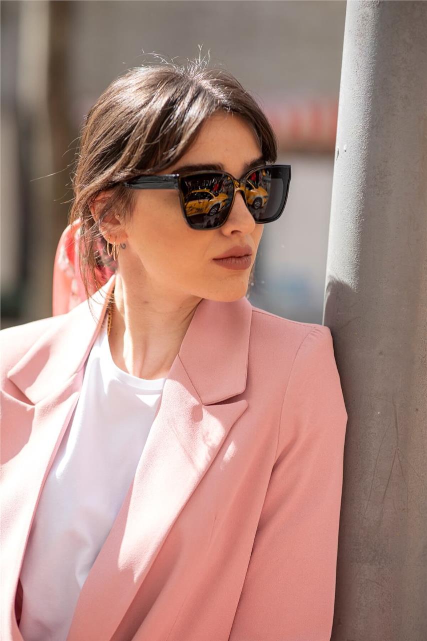 Margaret Black Güneş Gözlüğü