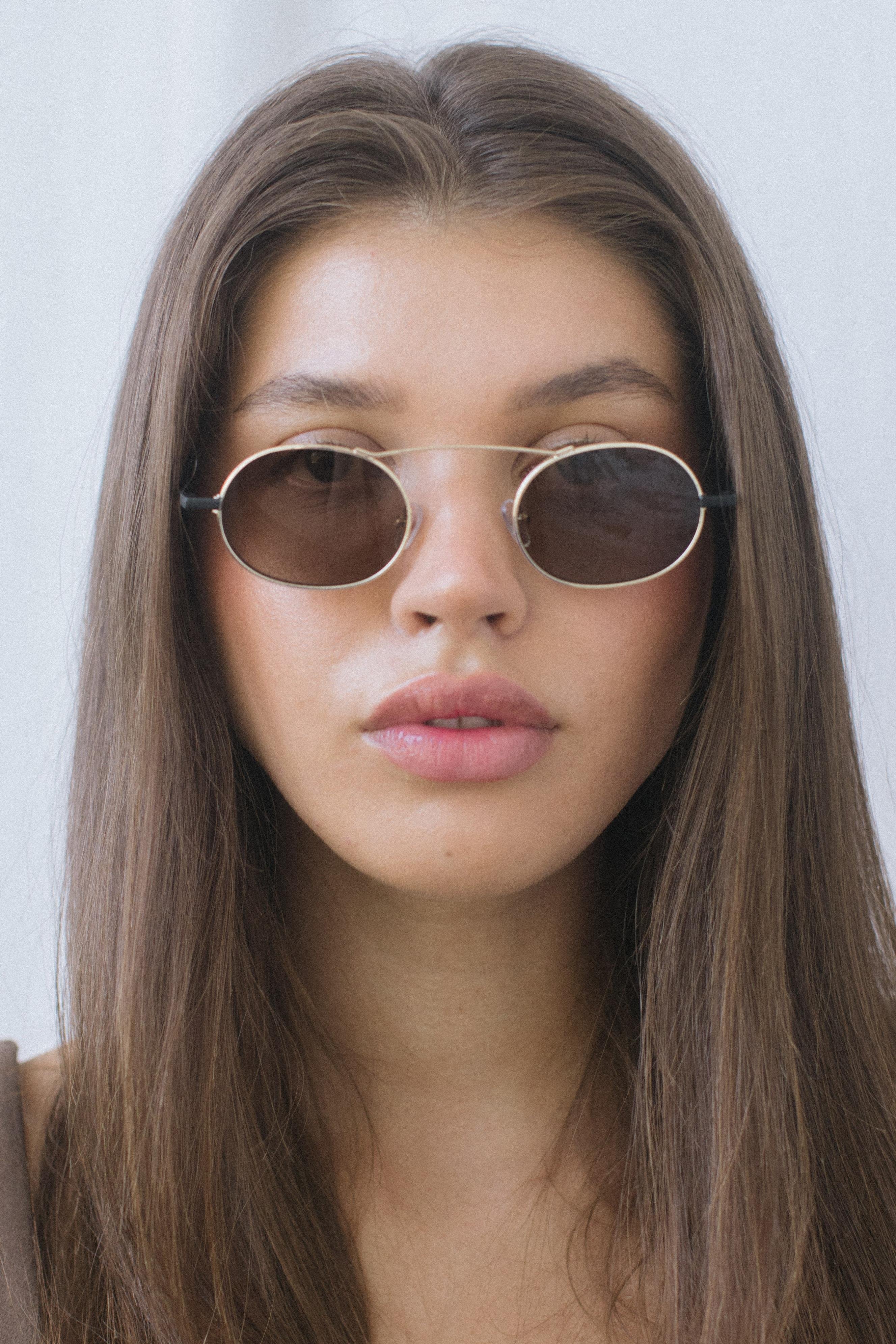 Oliver New Gold Brown Güneş Gözlüğü